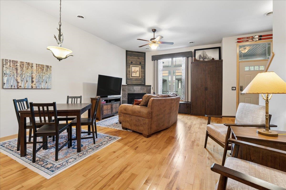 9368 Old Sauk Road