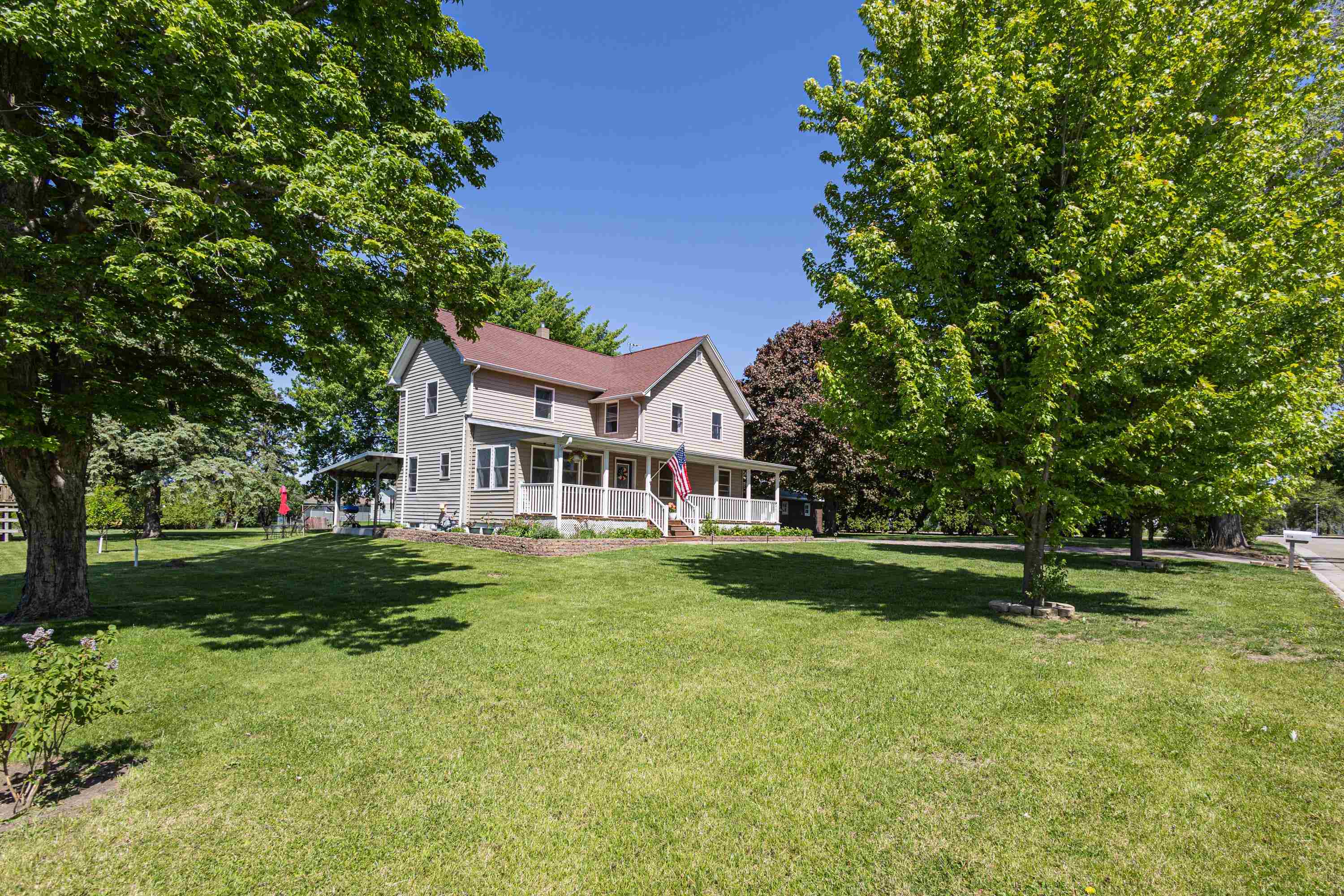 Home Listing 2023508