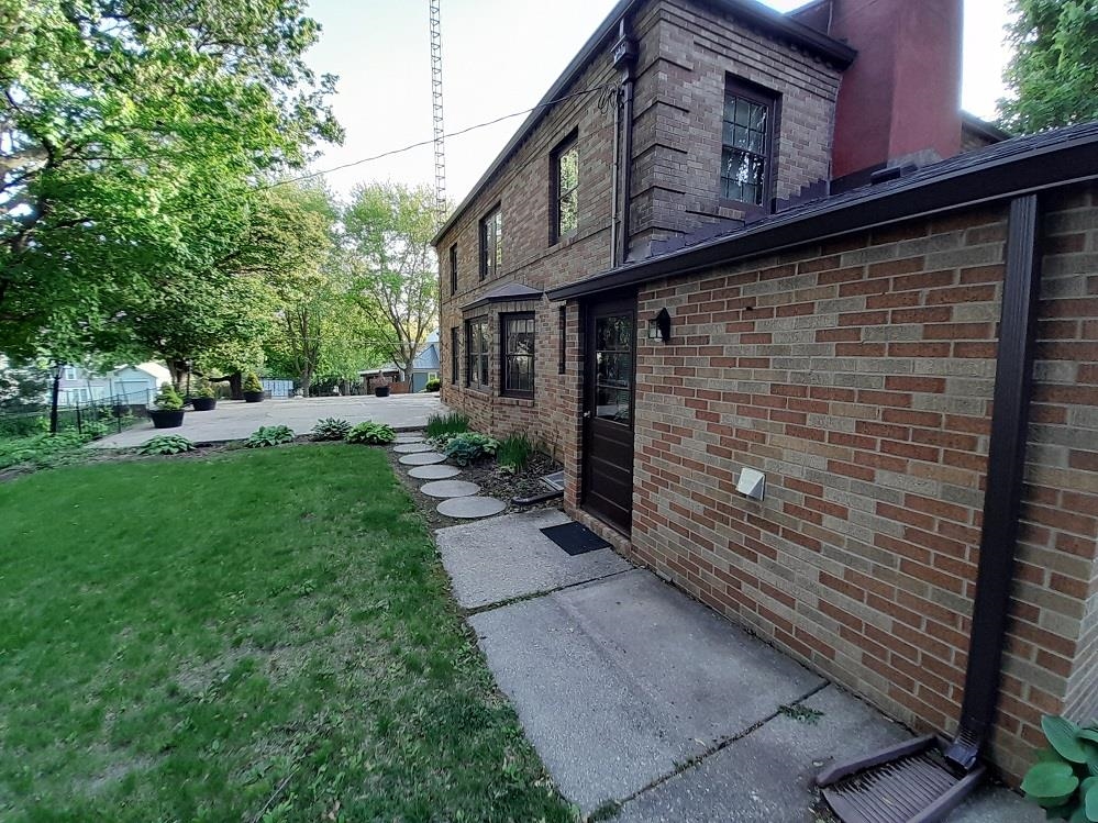 Photo 32 of 185 Bayley Avenue, Platteville