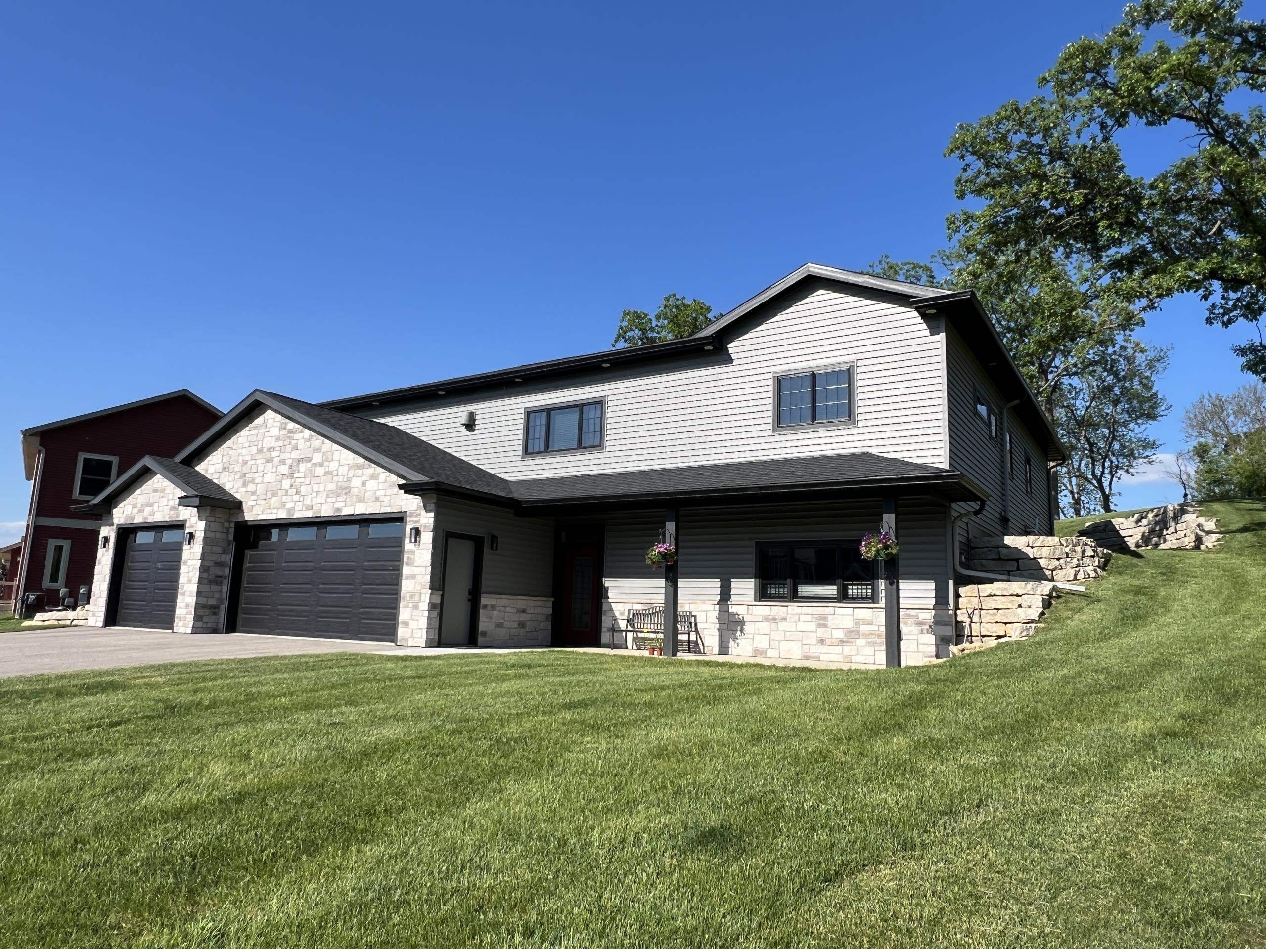 107 Savannah Circle