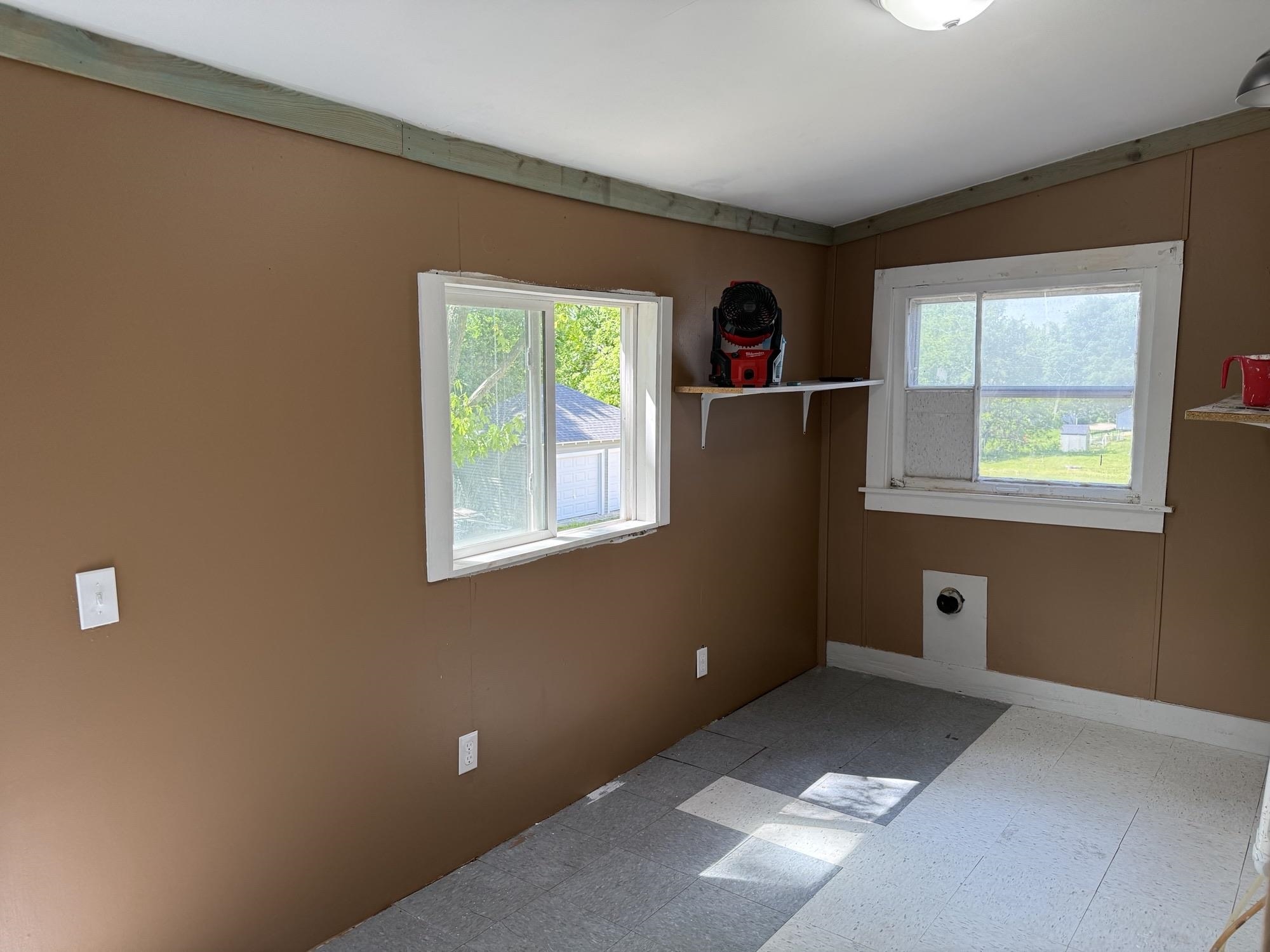 Photo 20 of 160 N Hickory Street, Platteville