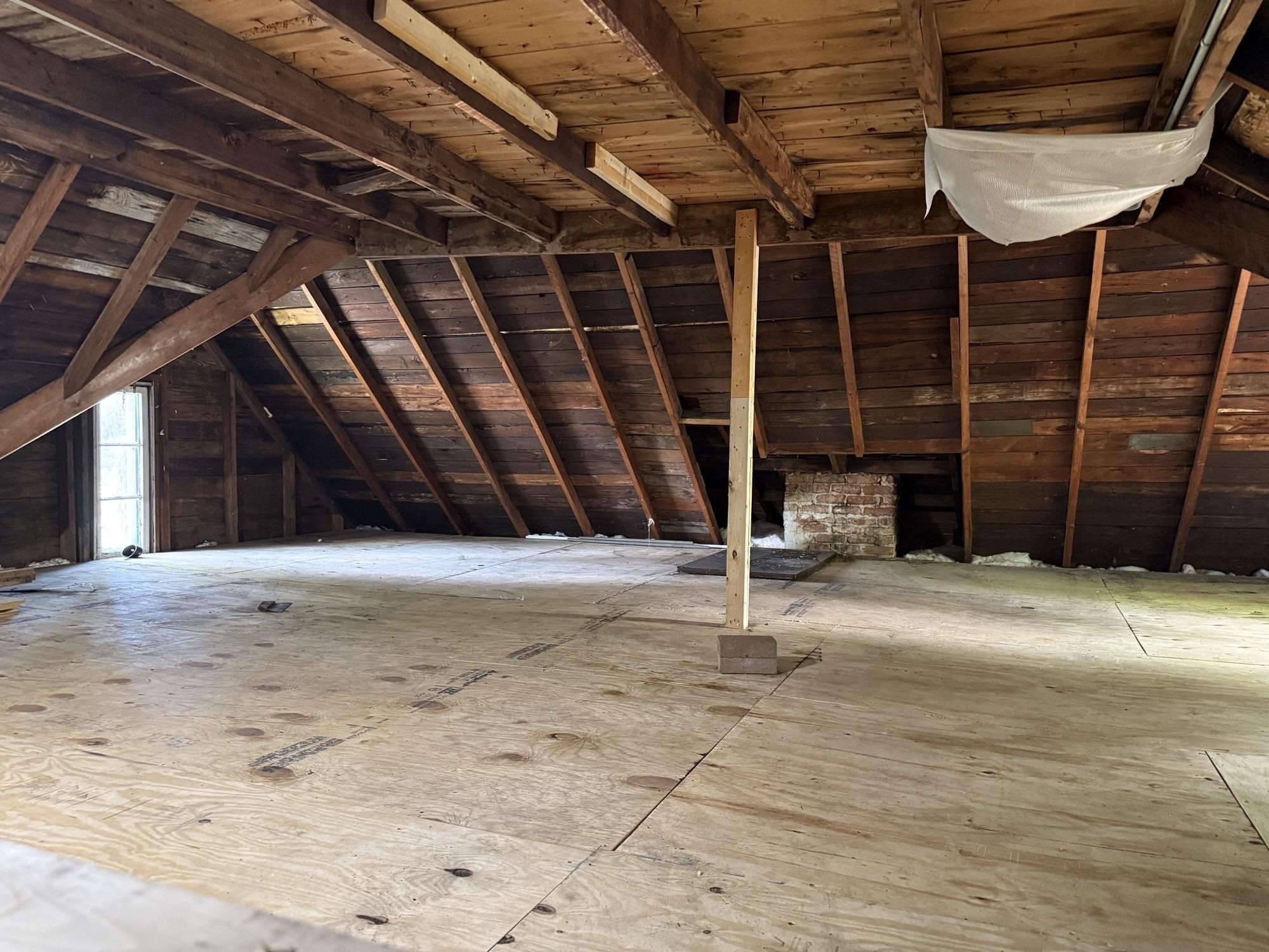 Photo 25 of 160 N Hickory Street, Platteville