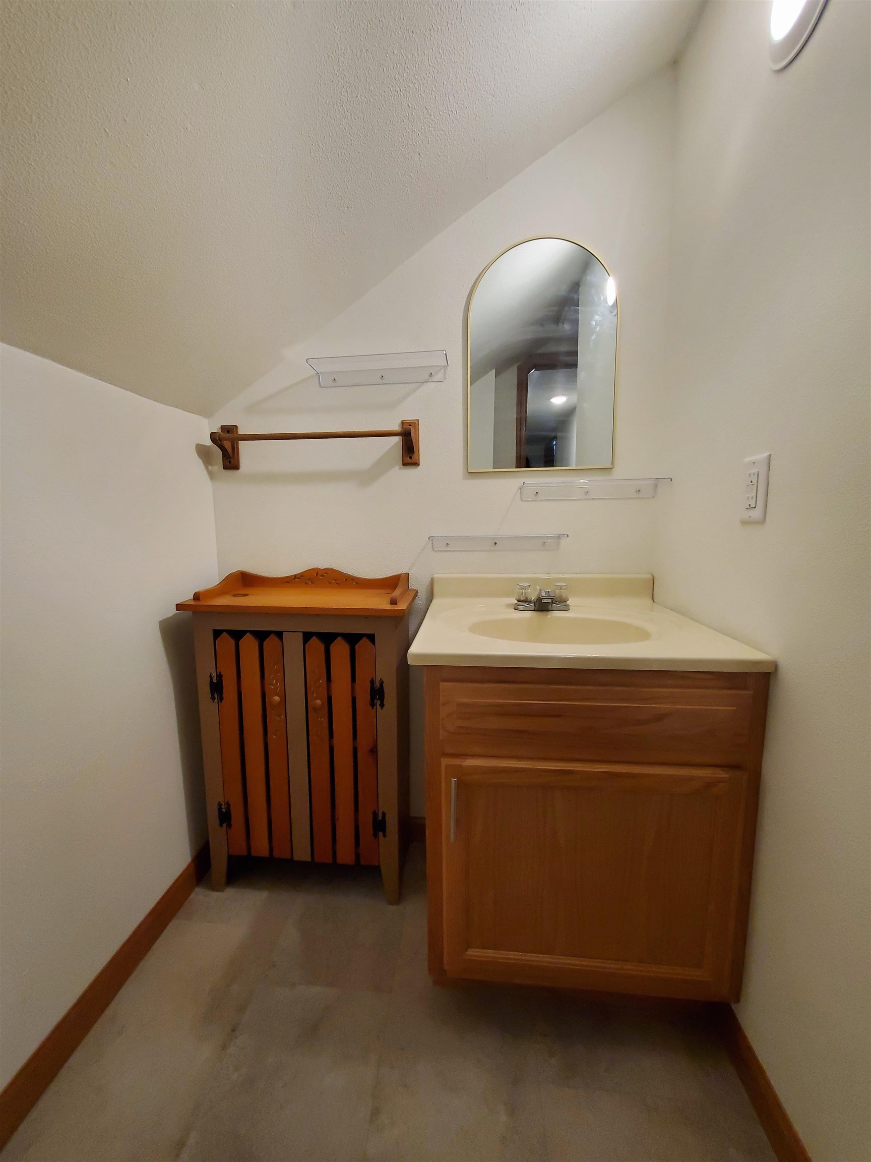 Photo 33 of 608 E Legrand Street, Boscobel