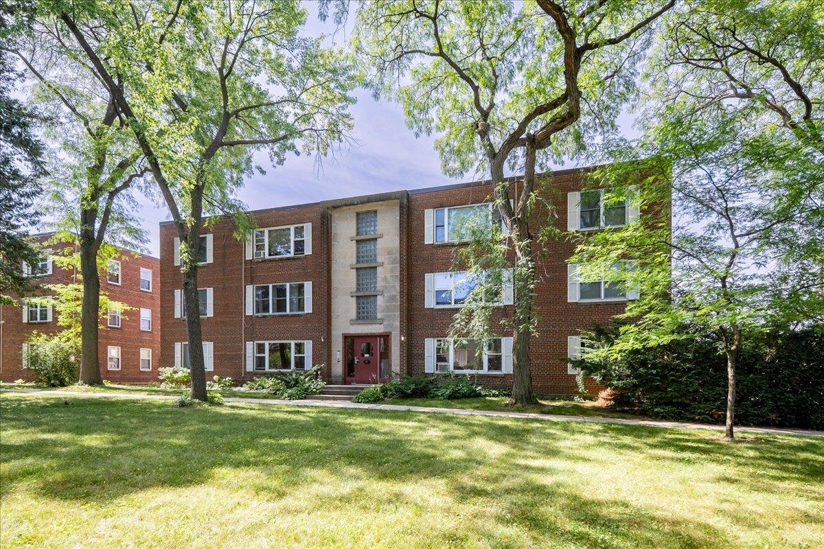 37 Sherman Terrace 3
