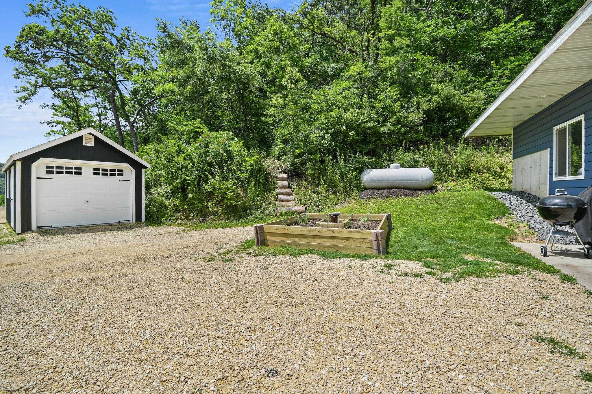 Photo 40 of 7330 Roberts Road, Arena