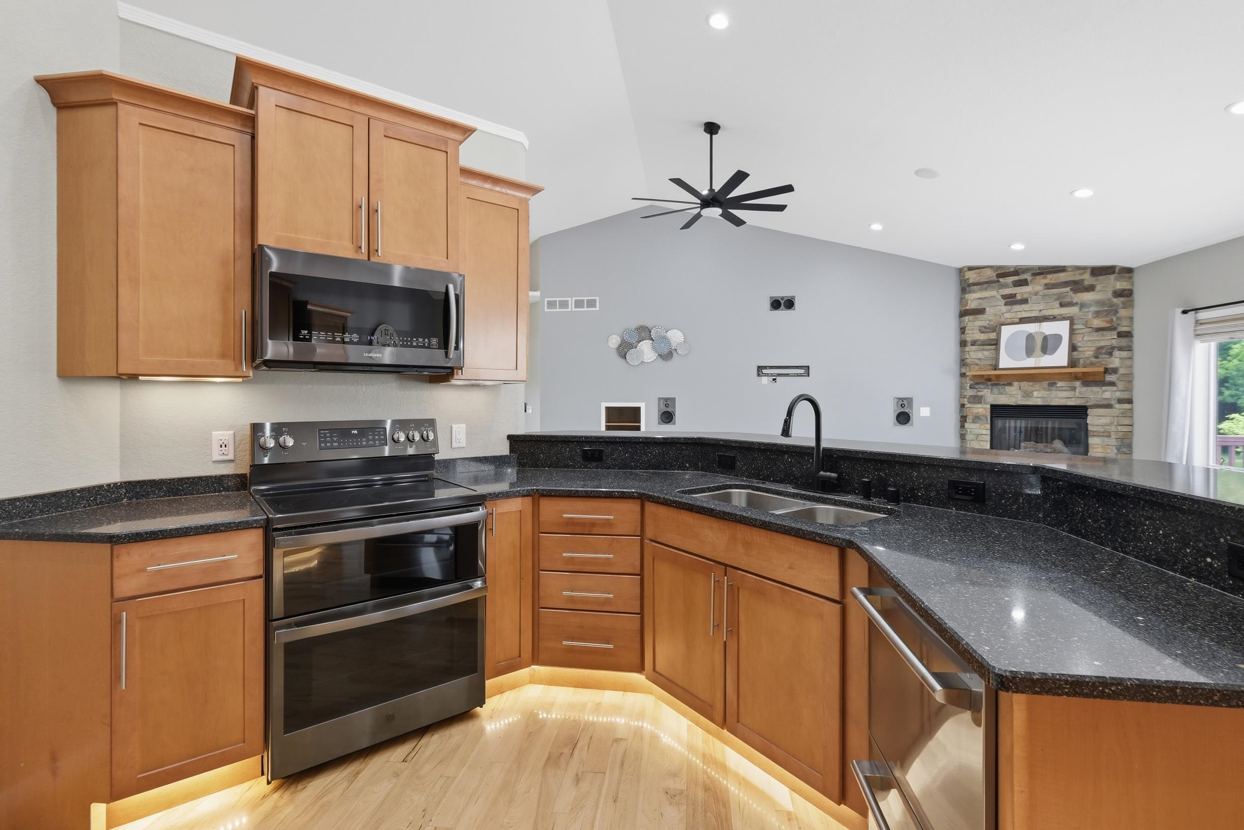 3017 Craig Lane