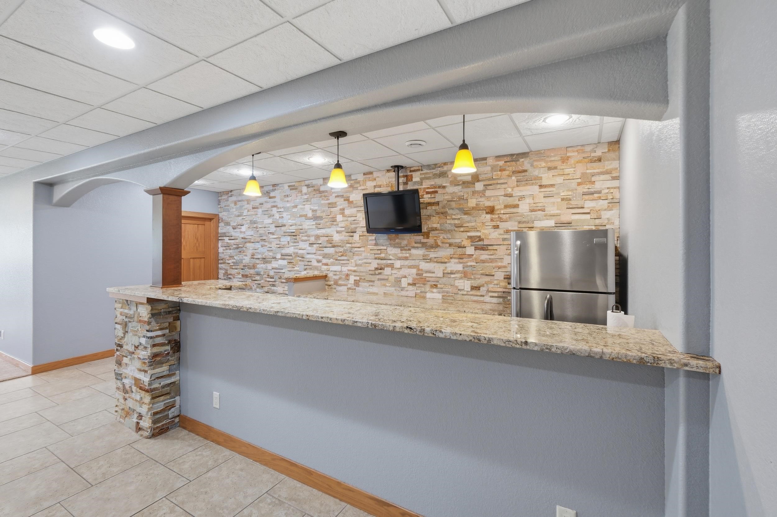 3017 Craig Lane