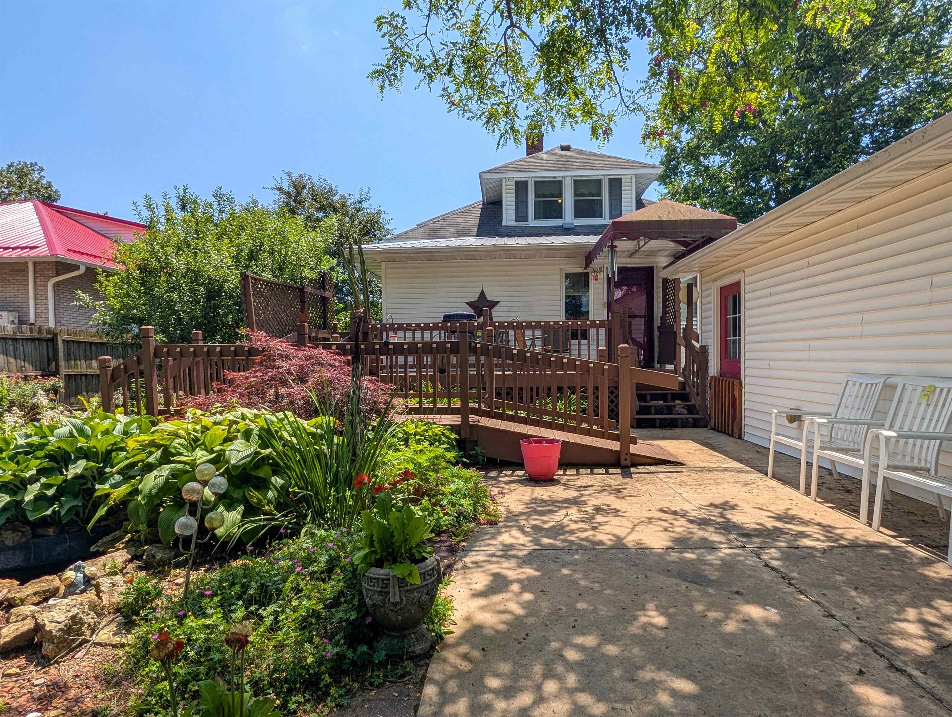 Photo 18 of 303 Lafollette Street, Blue River