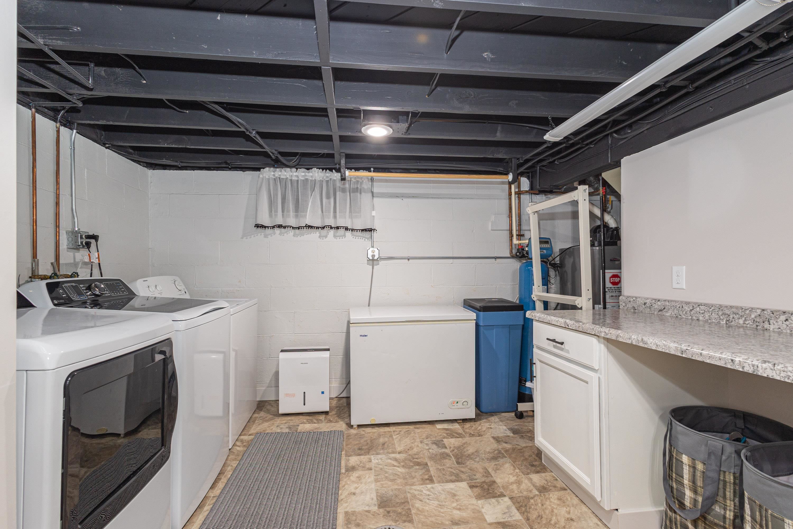 Photo 20 of 375 Monroe Street, Platteville