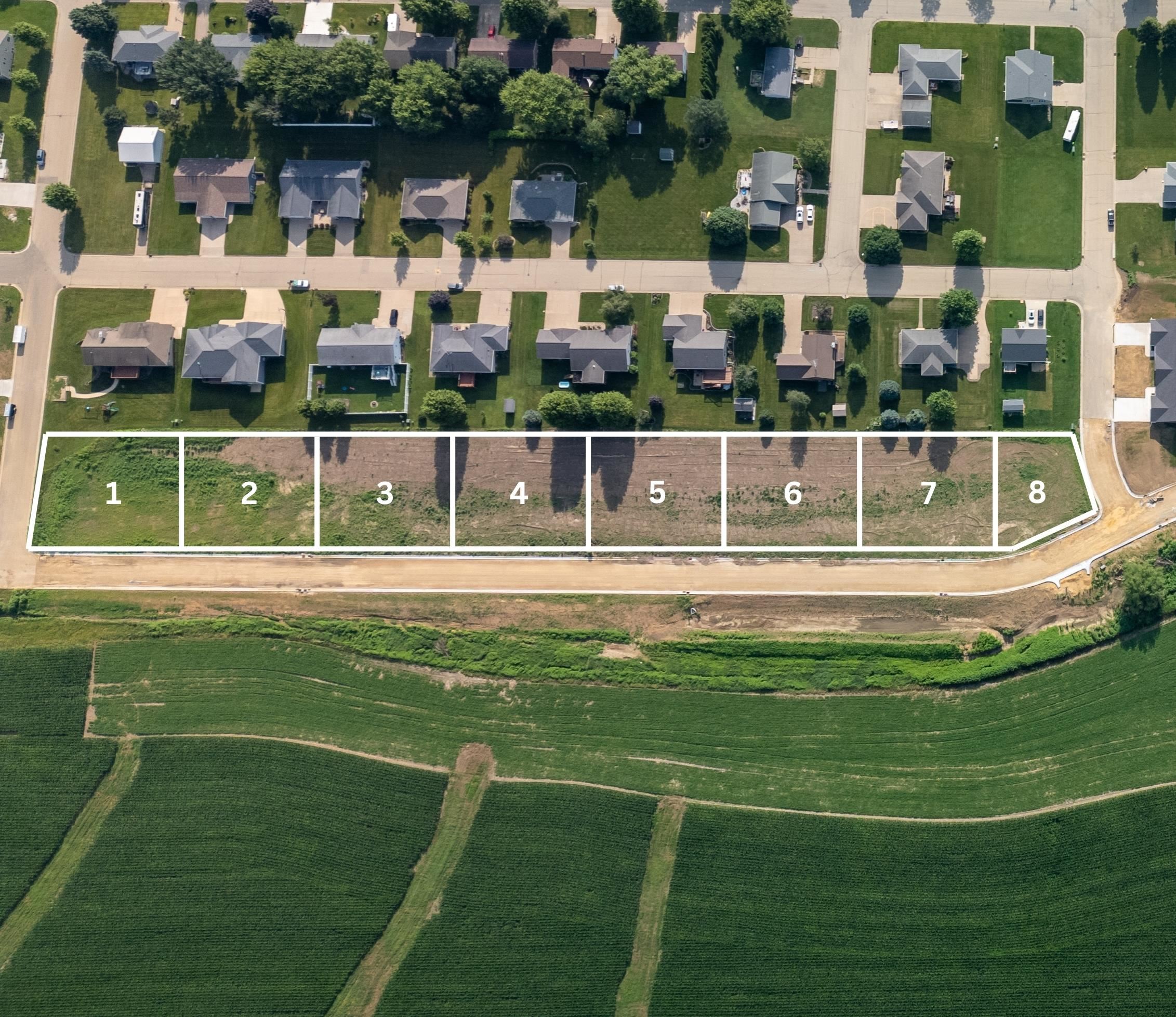 Home Listing 2027886
