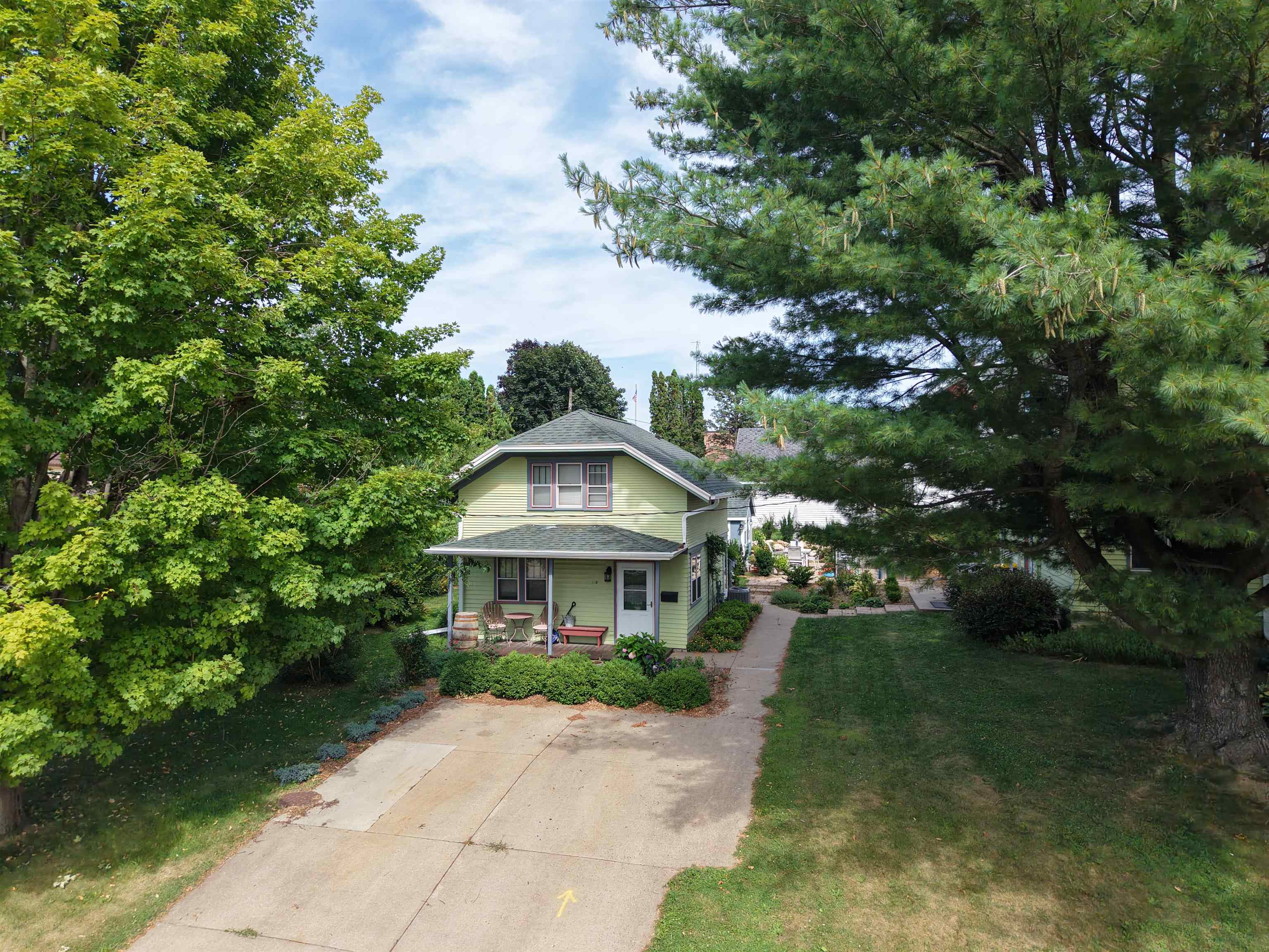 Photo 39 of 445 W Maple Street, Lancaster