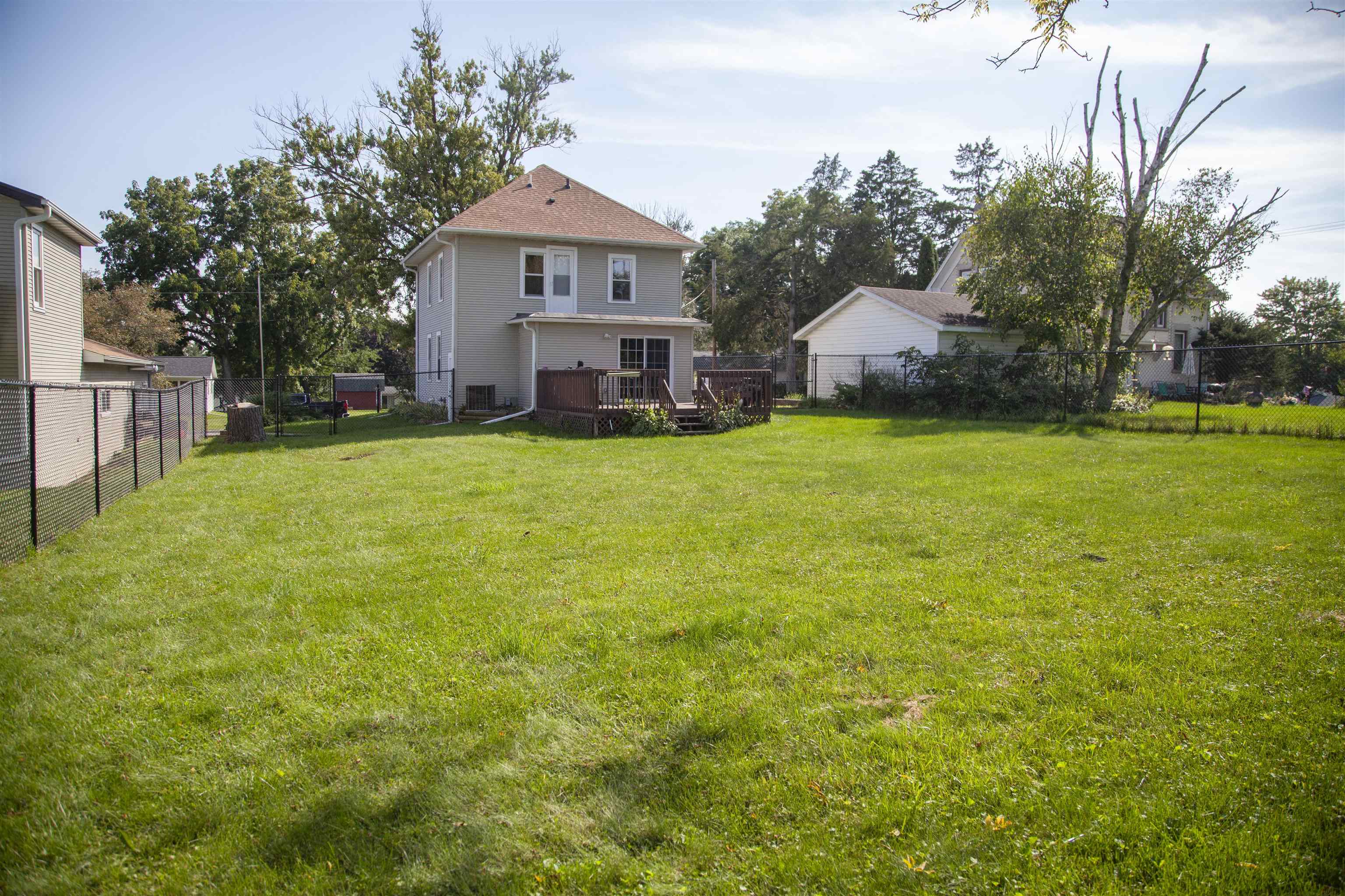 Photo 19 of 115 W Wilson Street, Blanchardville