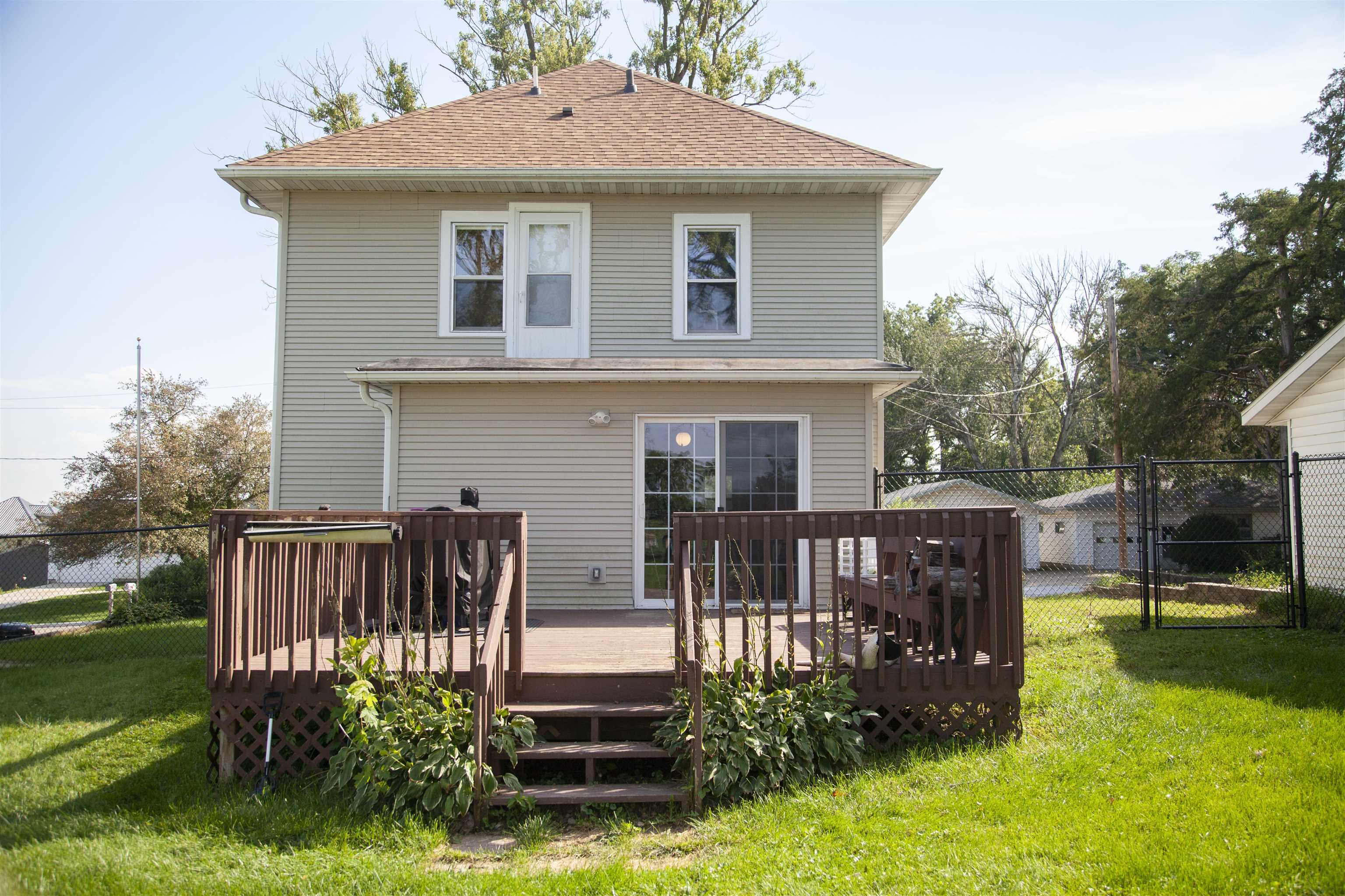 Photo 22 of 115 W Wilson Street, Blanchardville