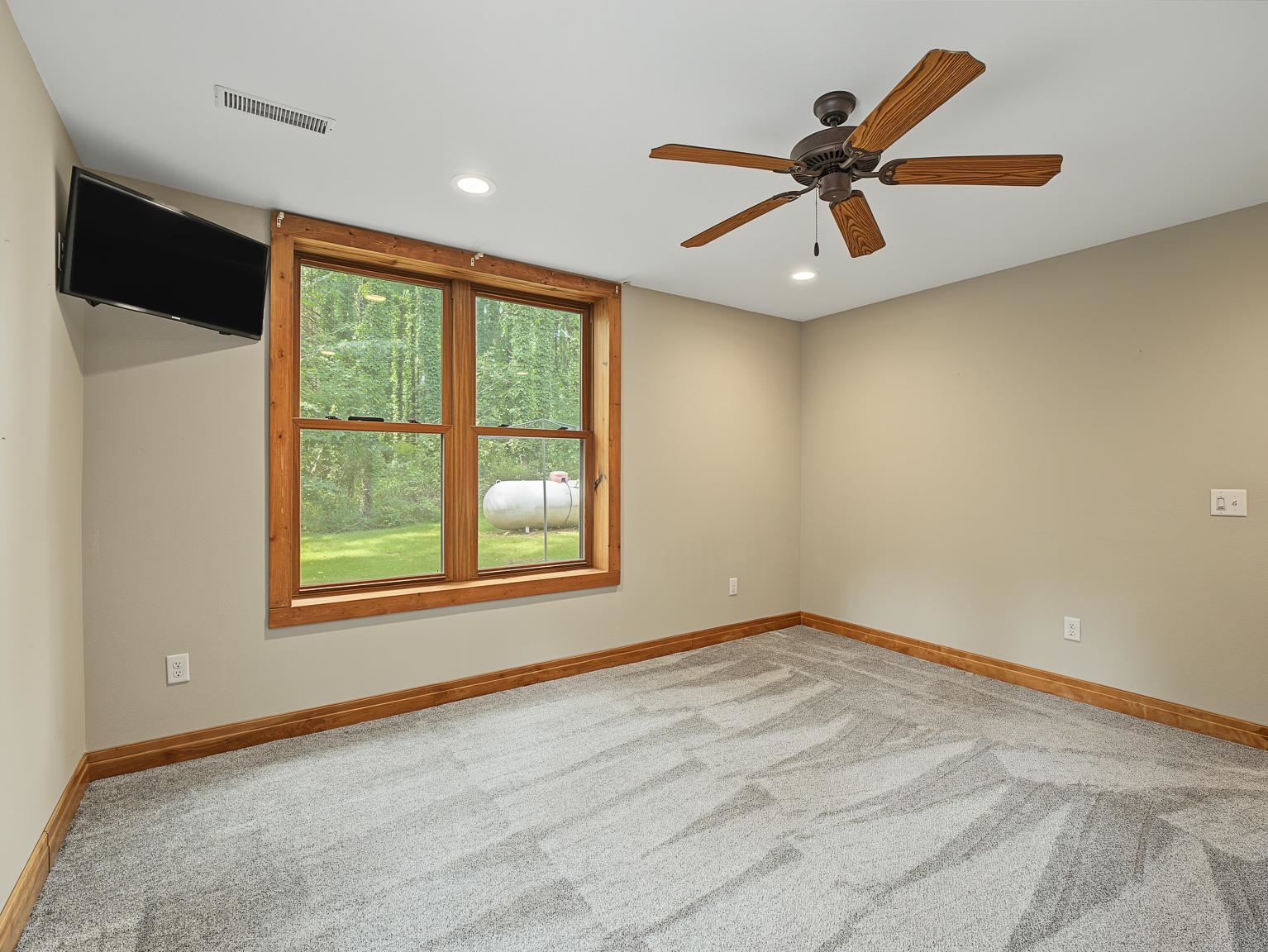 Photo 34 of 11475 Breniger Lane, Fayette