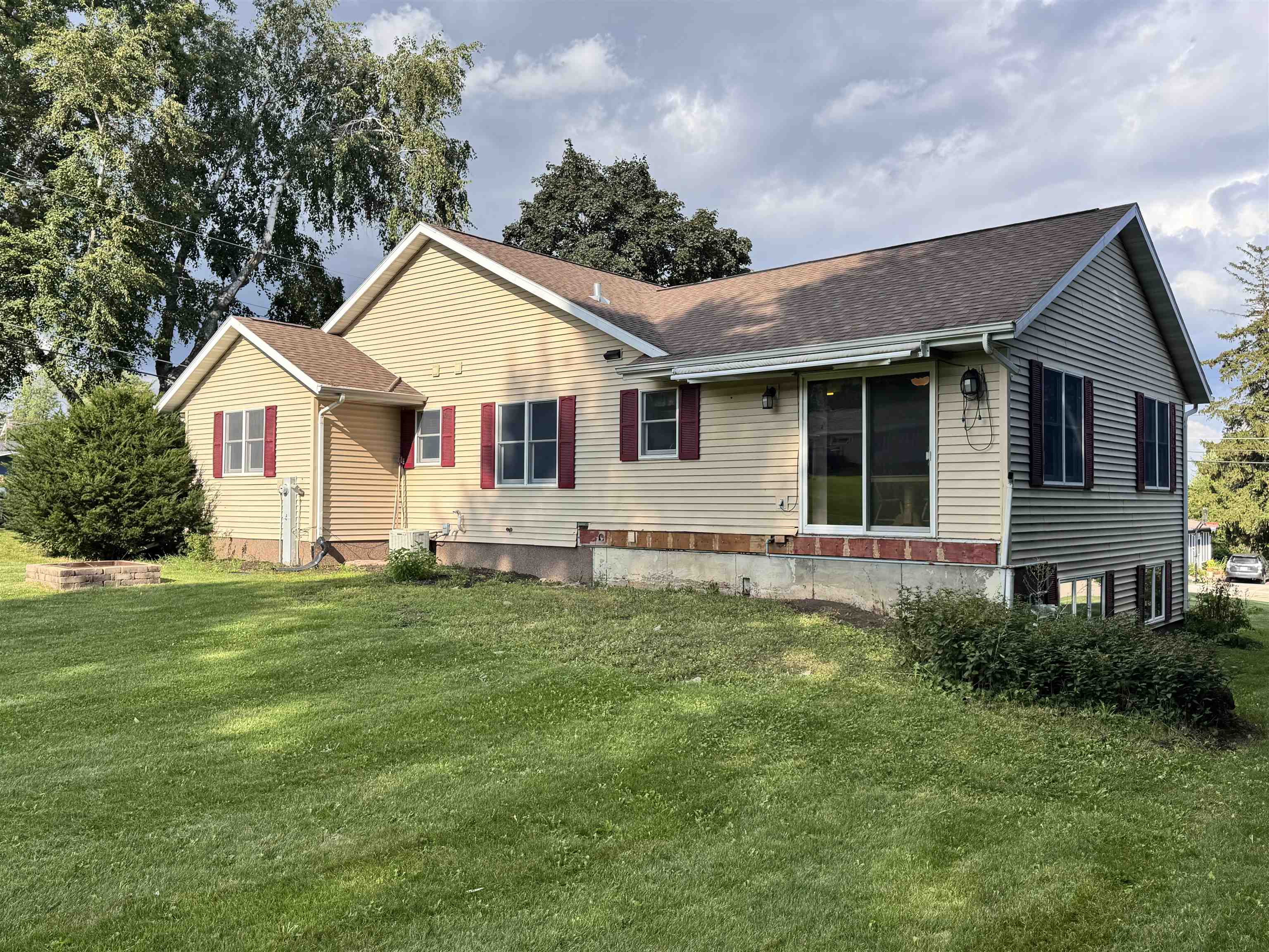 Photo 22 of 308 S Lindsey Street, Dodgeville