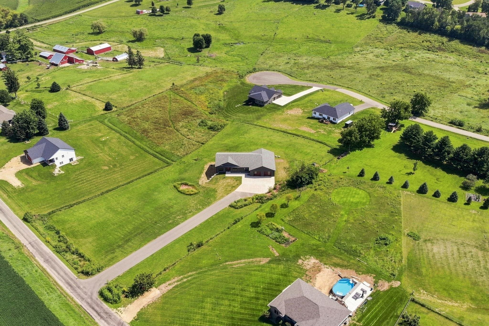Photo 37 of 1095 Walnut Dell Road, Platteville