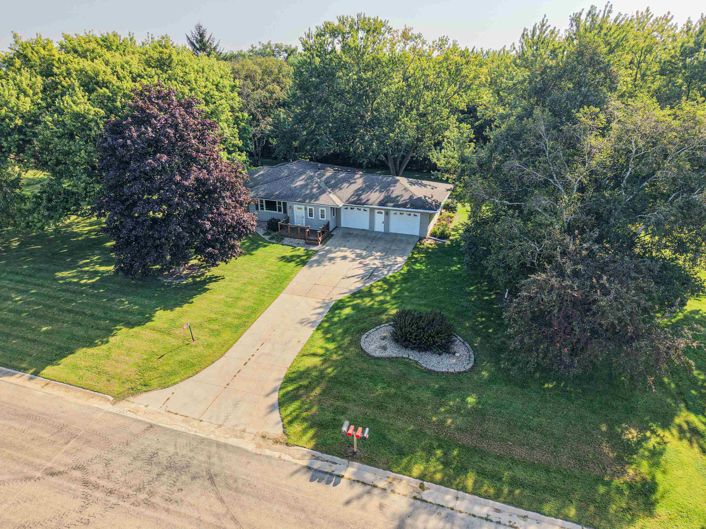 Home Listing 0