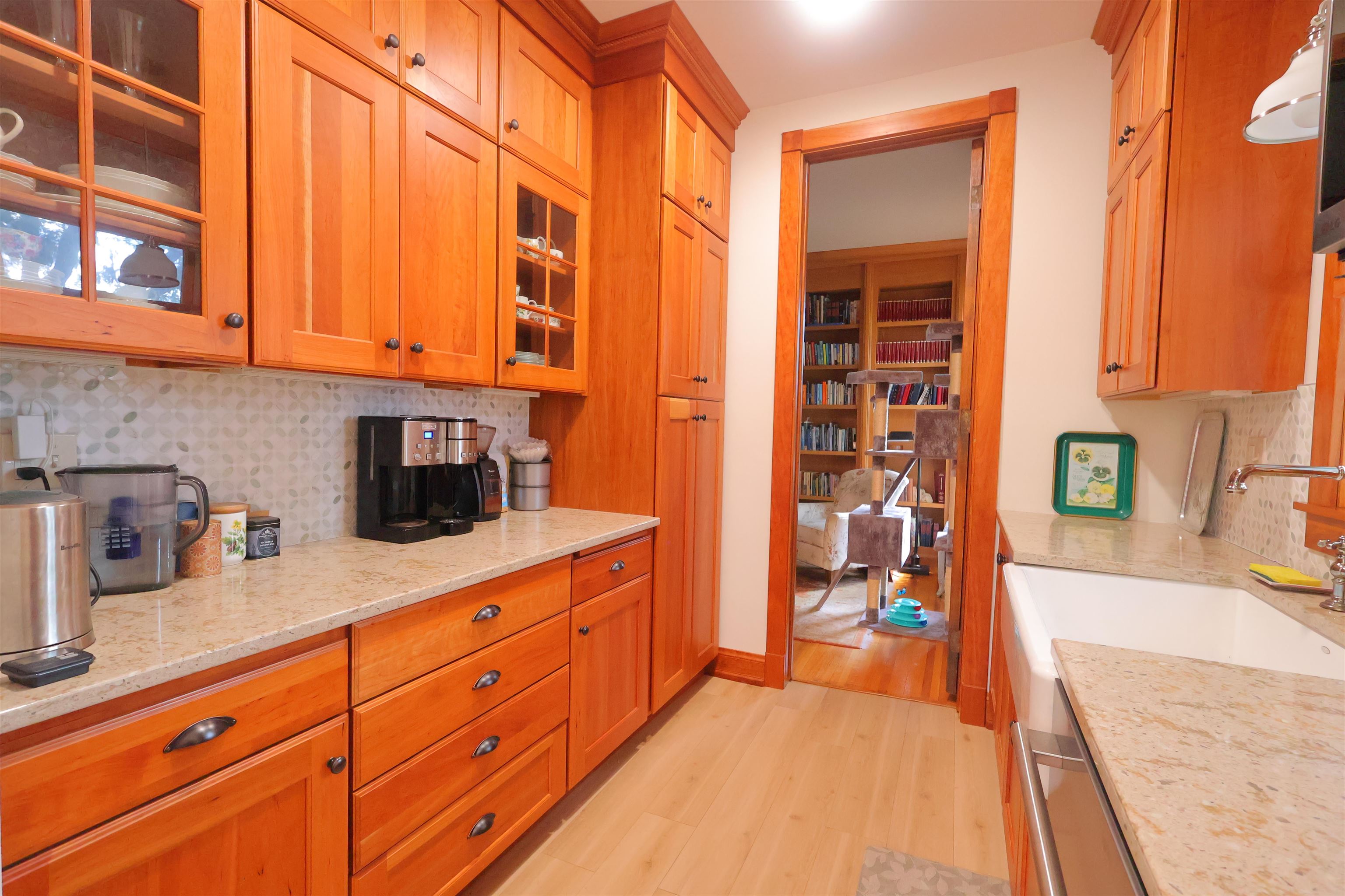 Photo 19 of 445 W Maple Street, Lancaster