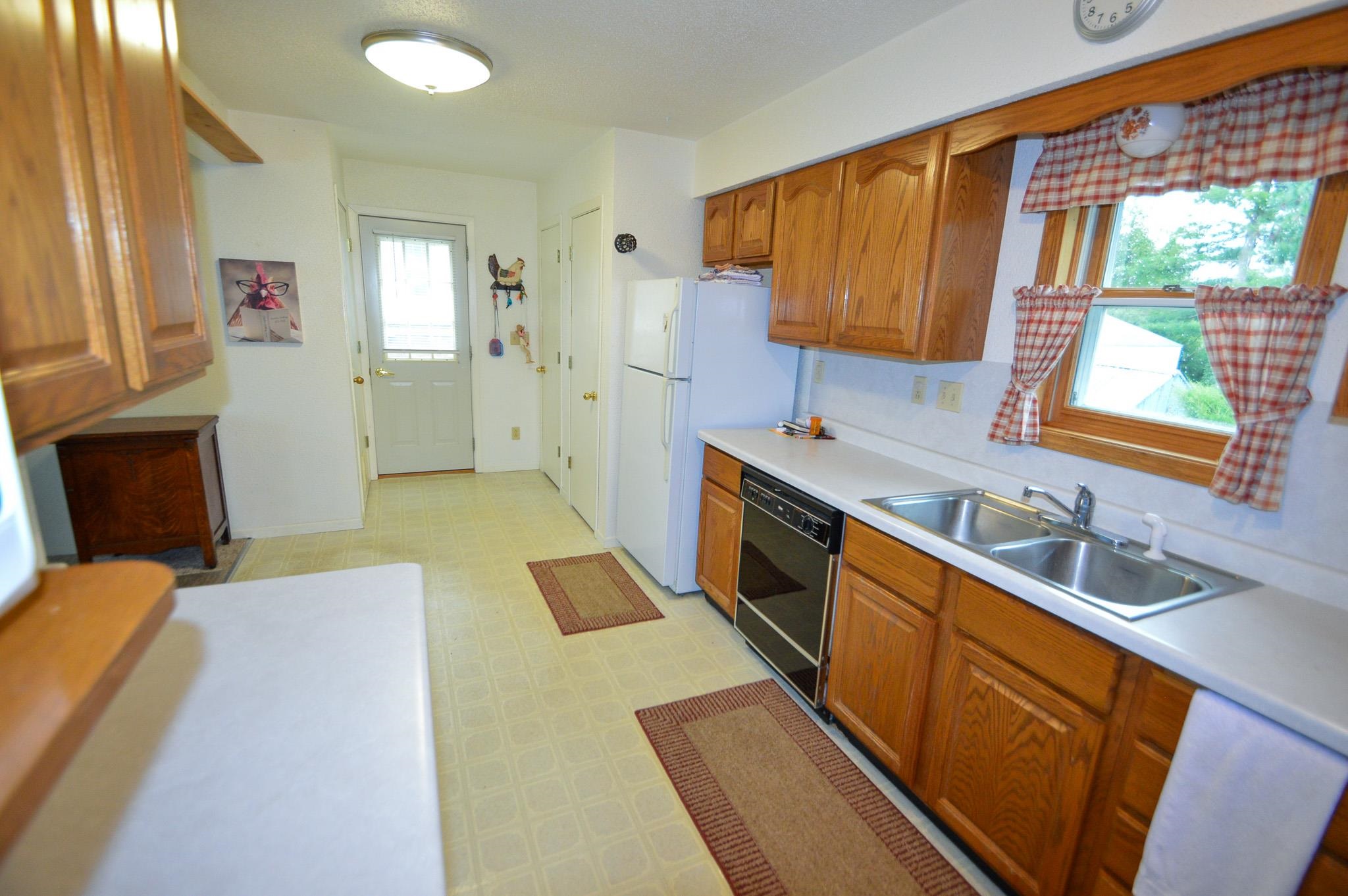 Photo 16 of 109 Reservoir Street, Potosi
