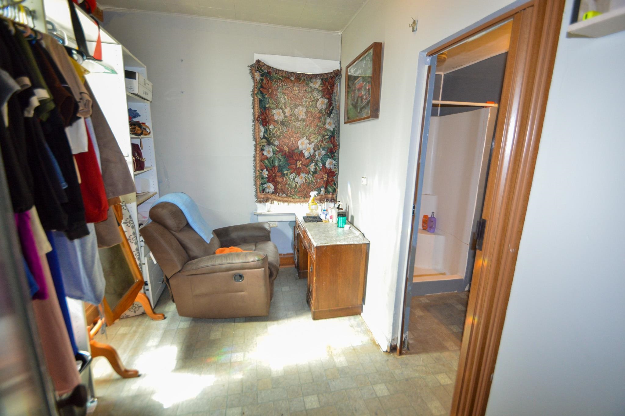 Photo 20 of 610 E Dewey Street, Cassville