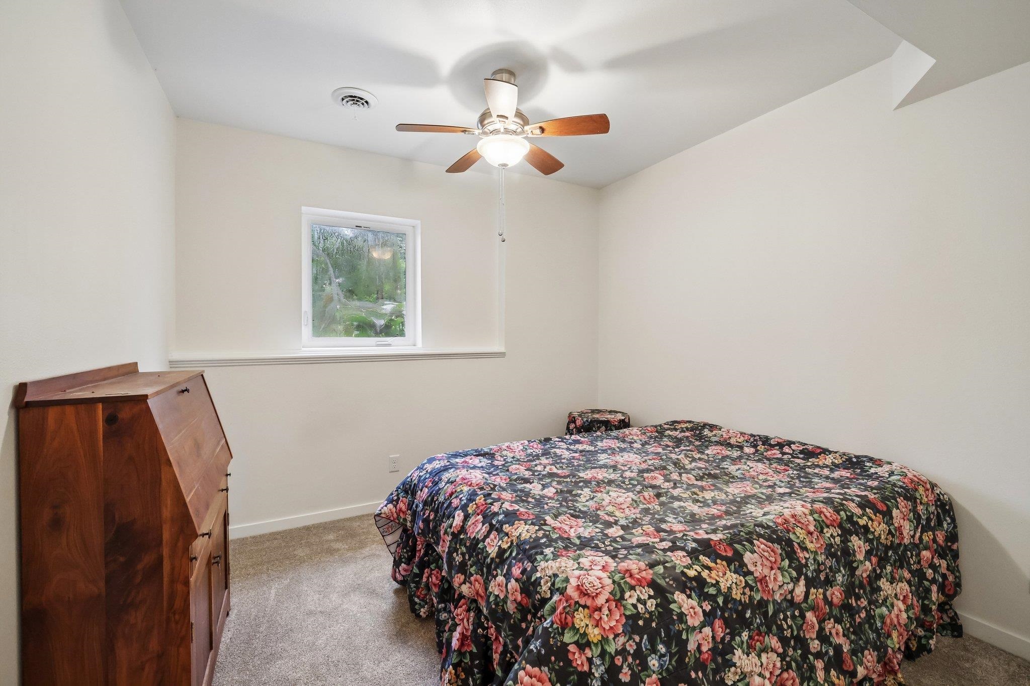 Photo 30 of 936 Lawinger Road, Linden
