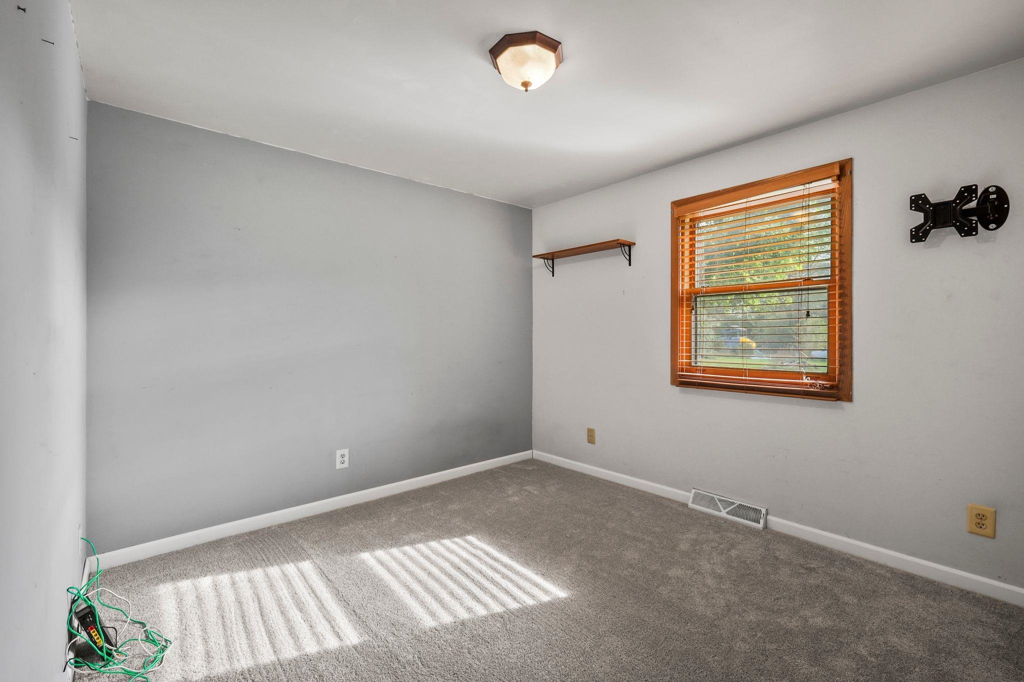 Photo 18 of 6160 Helena Road, Arena