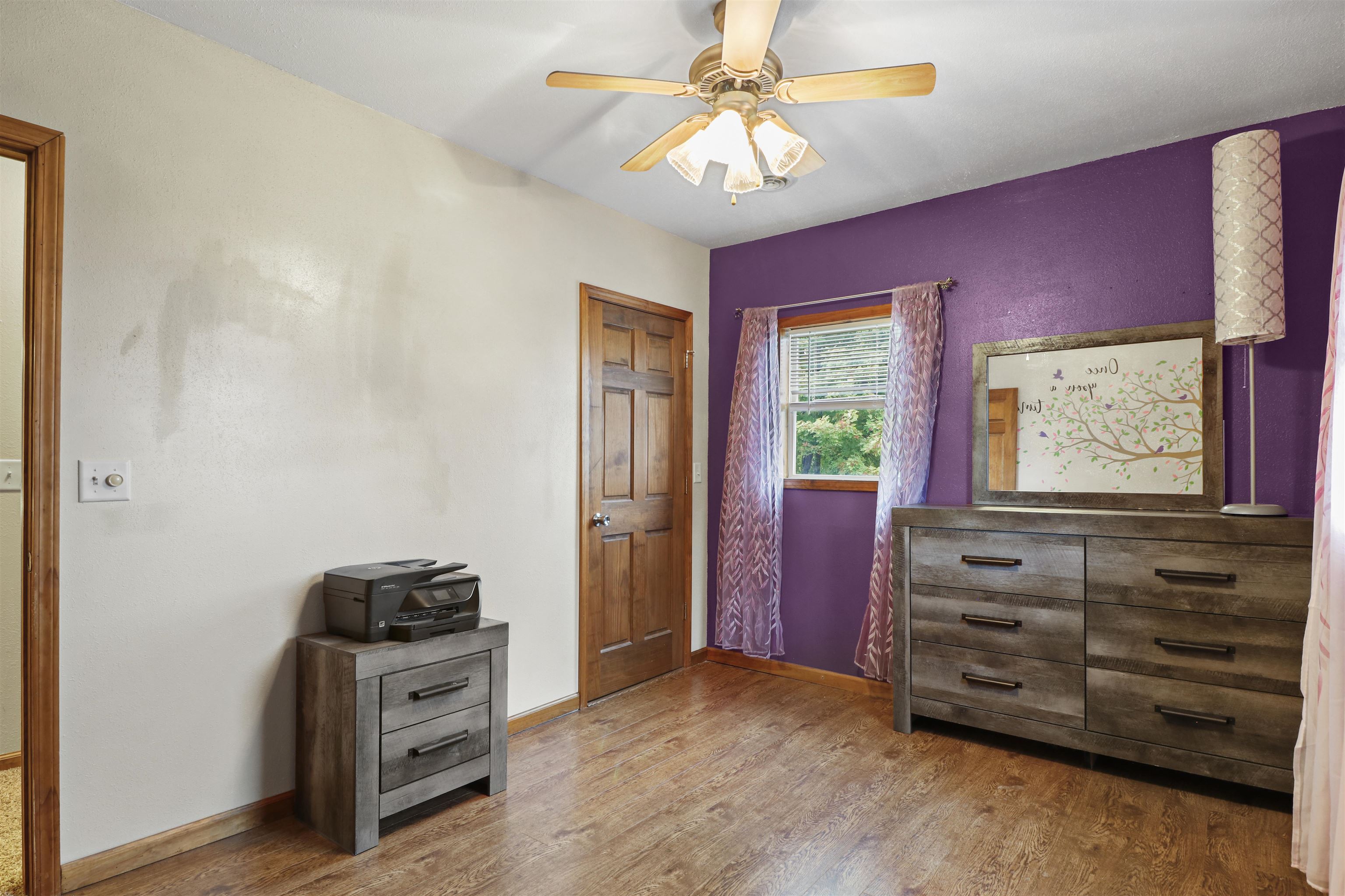 Photo 23 of 909 E Milwaukee Street, Argyle