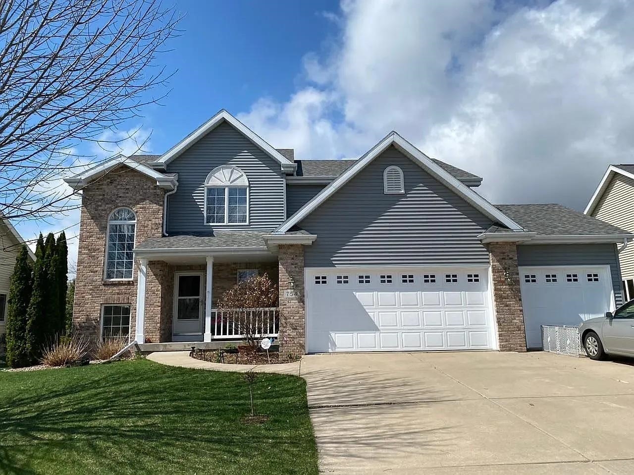 754 Cricket Lane