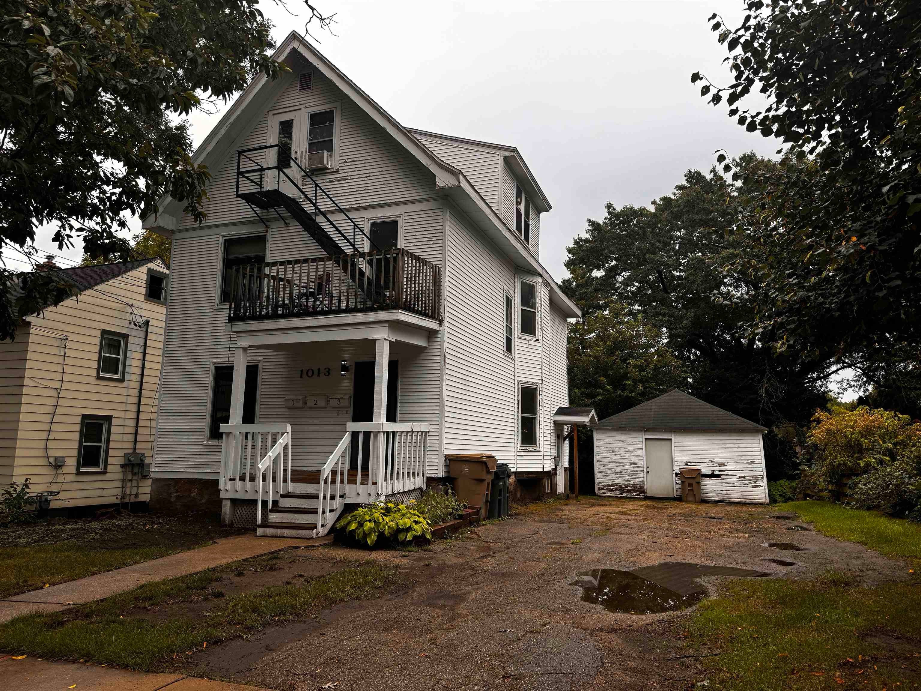 1013 Colby Street