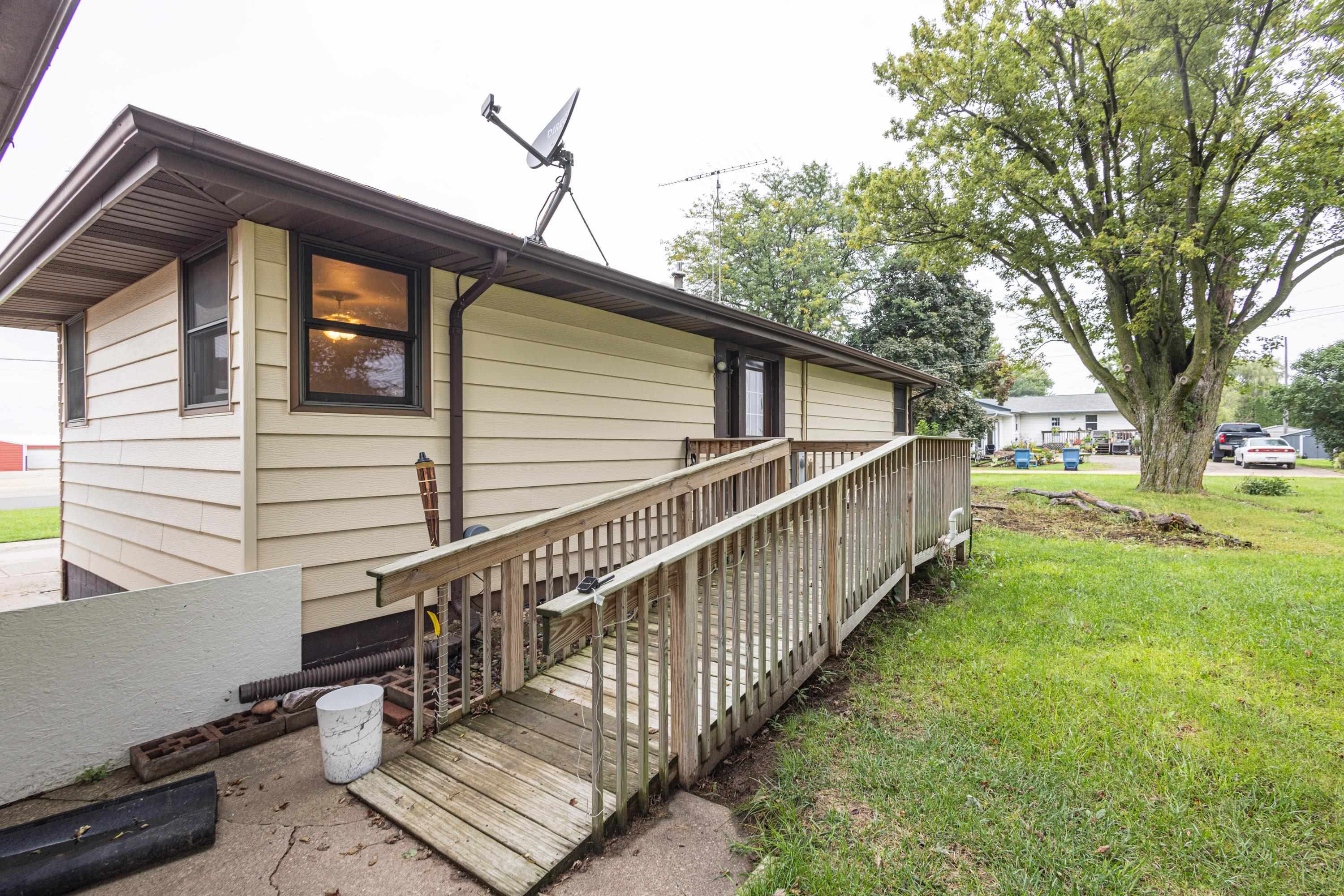 Photo 22 of 3610 N Percival Street, Hazel Green