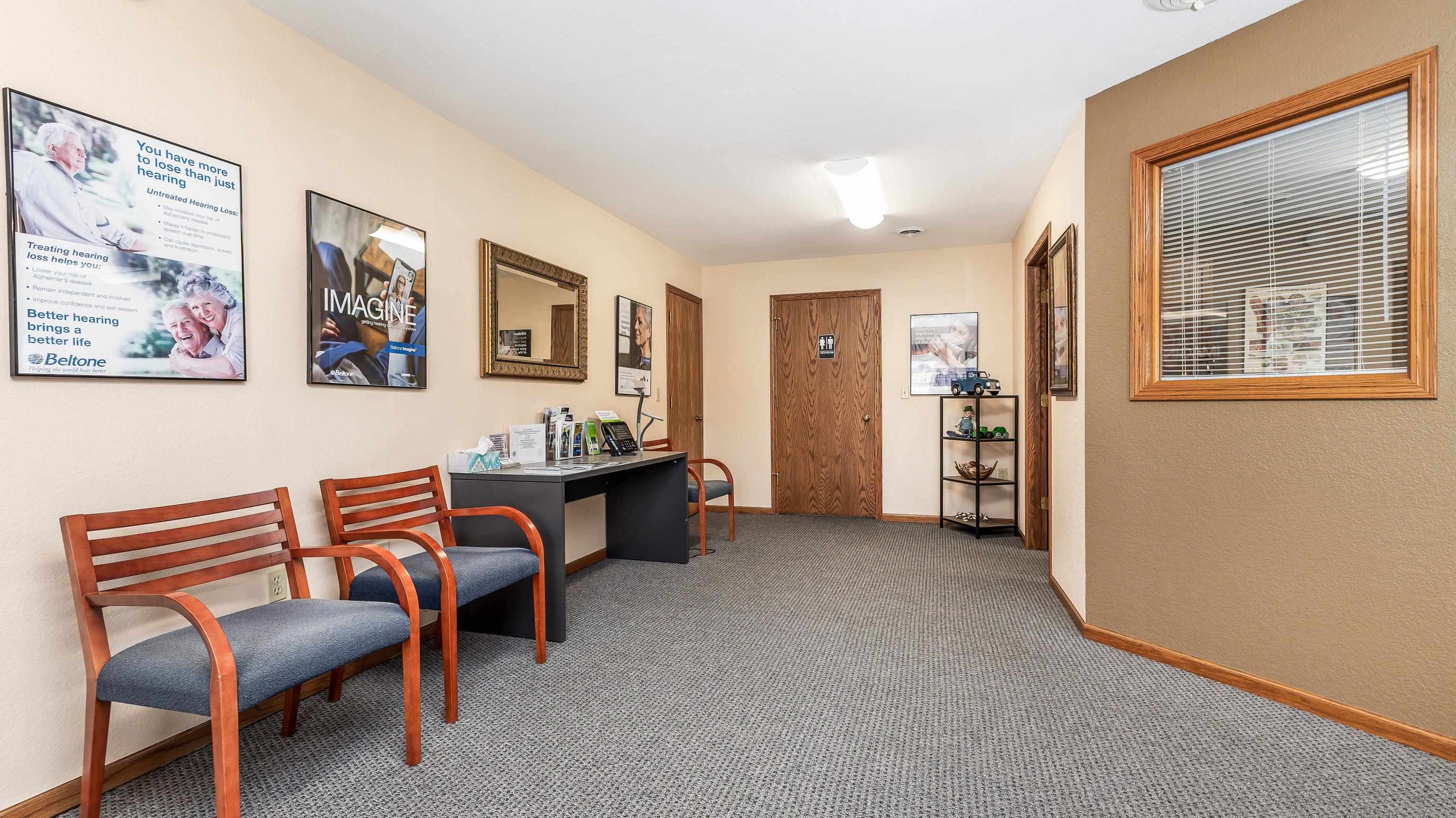 Photo 27 of 2 Insight, Platteville