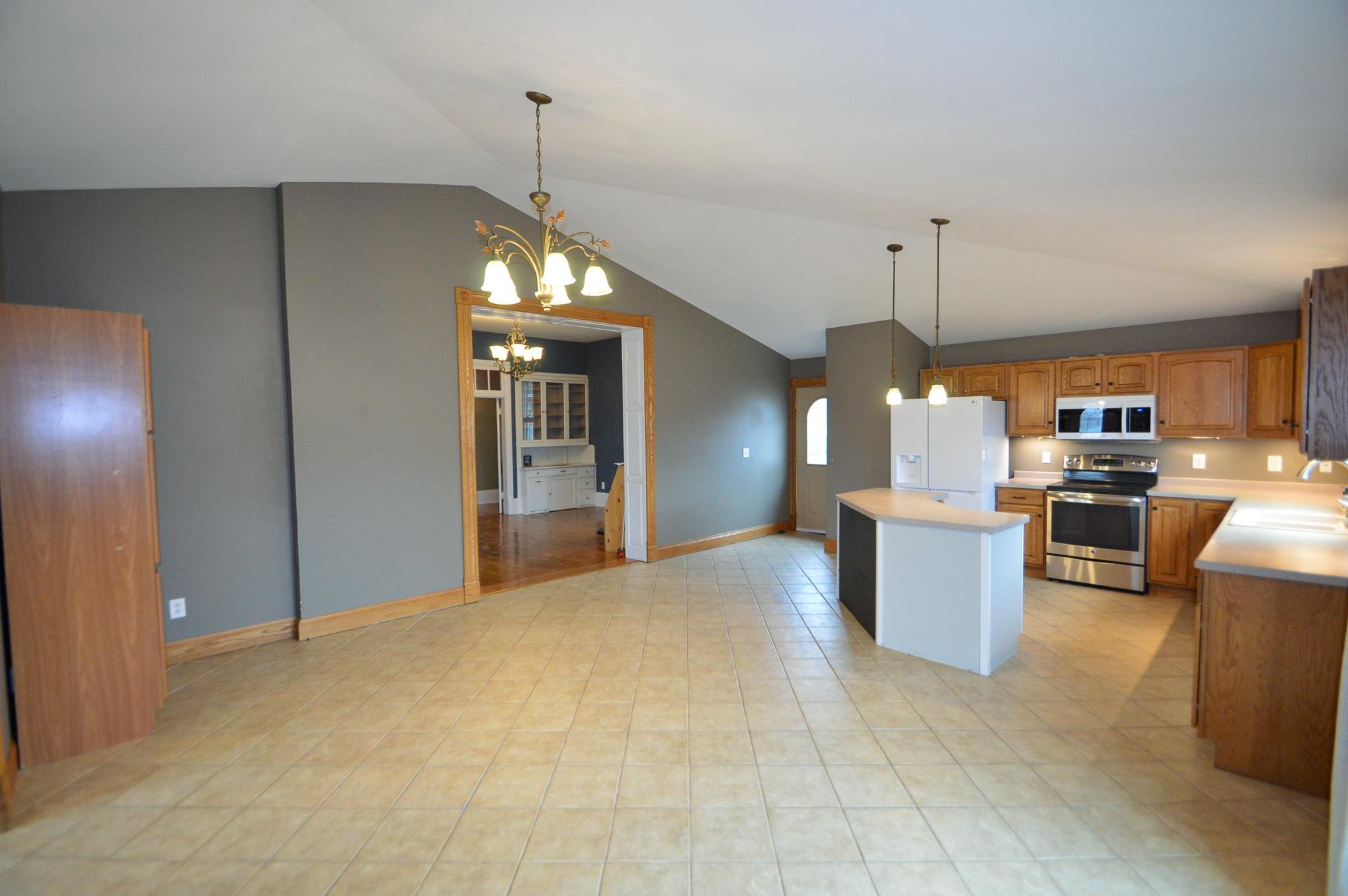 Photo 17 of 229 N Monroe Street, Lancaster