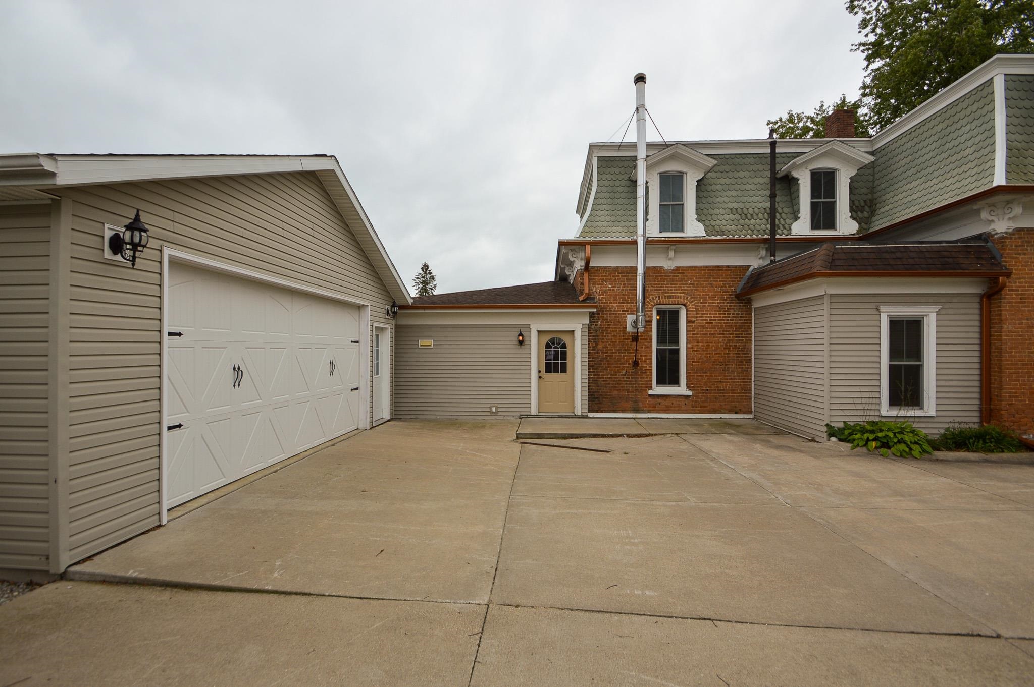 Photo 31 of 229 N Monroe Street, Lancaster