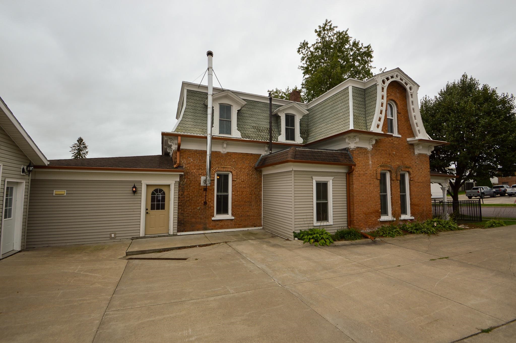 Photo 34 of 229 N Monroe Street, Lancaster