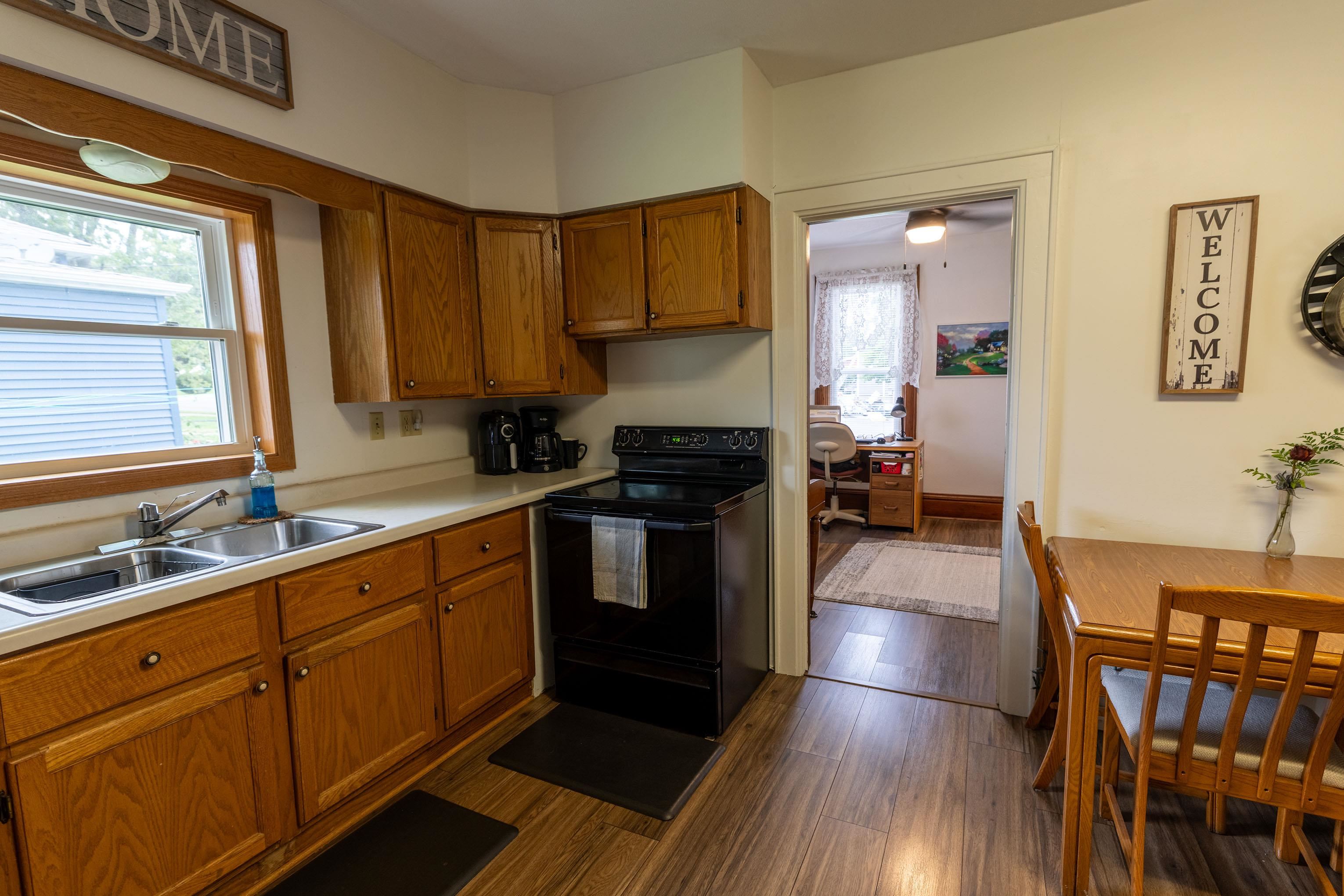 Photo 16 of 910 N Court Street, Platteville