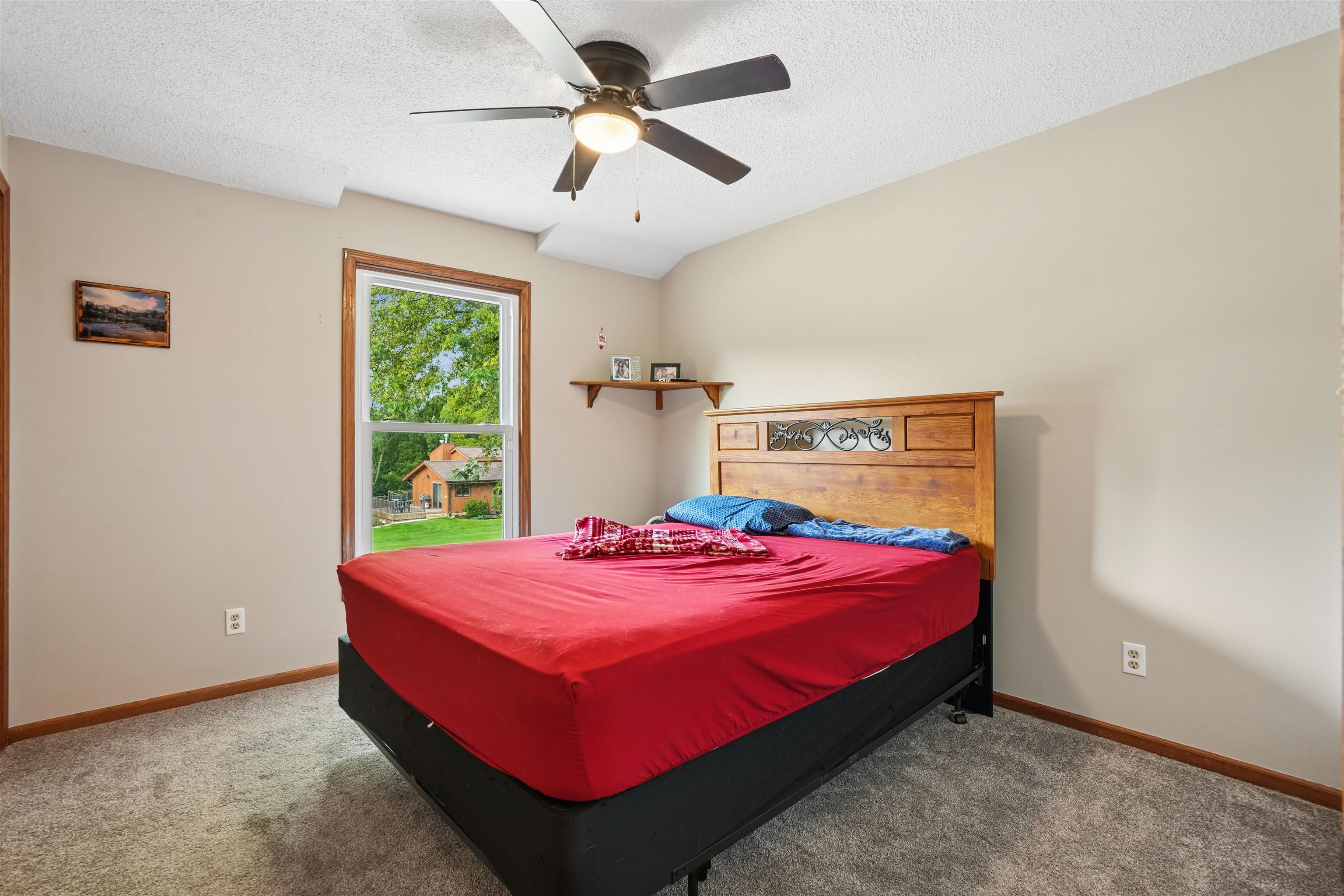 Photo 17 of 975 Hillcrest Circle, Platteville