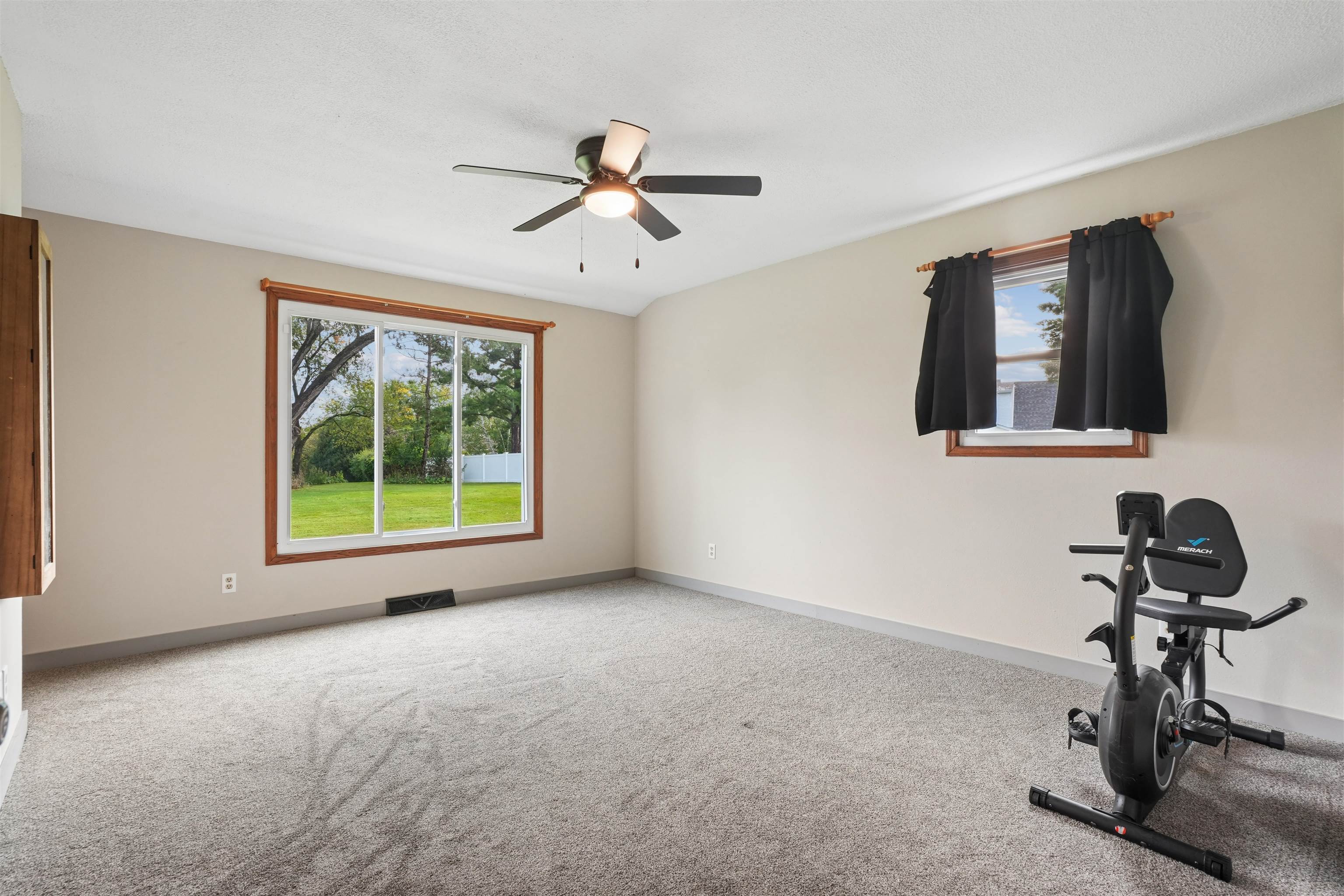 Photo 18 of 975 Hillcrest Circle, Platteville