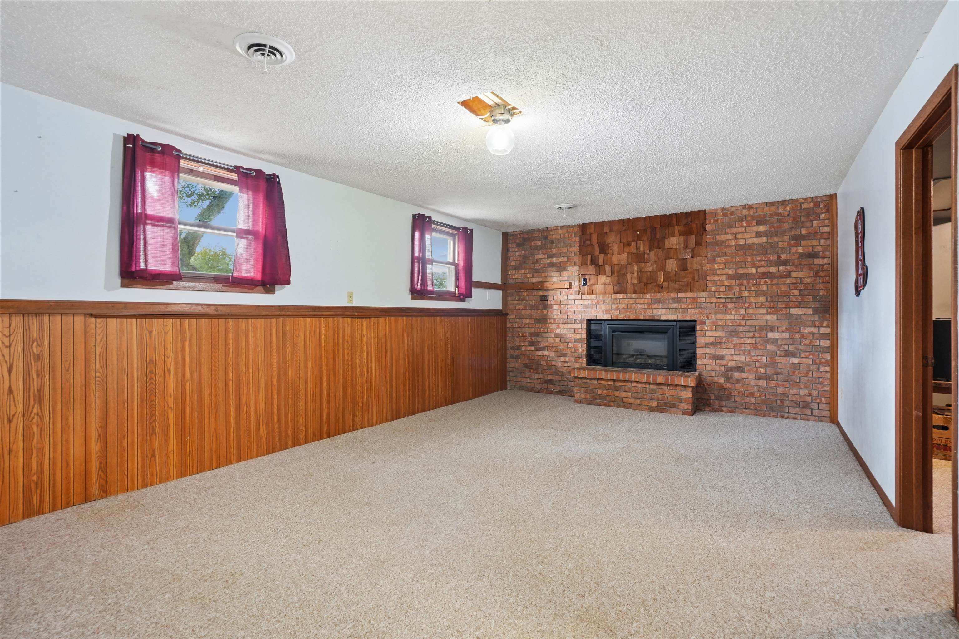 Photo 23 of 975 Hillcrest Circle, Platteville