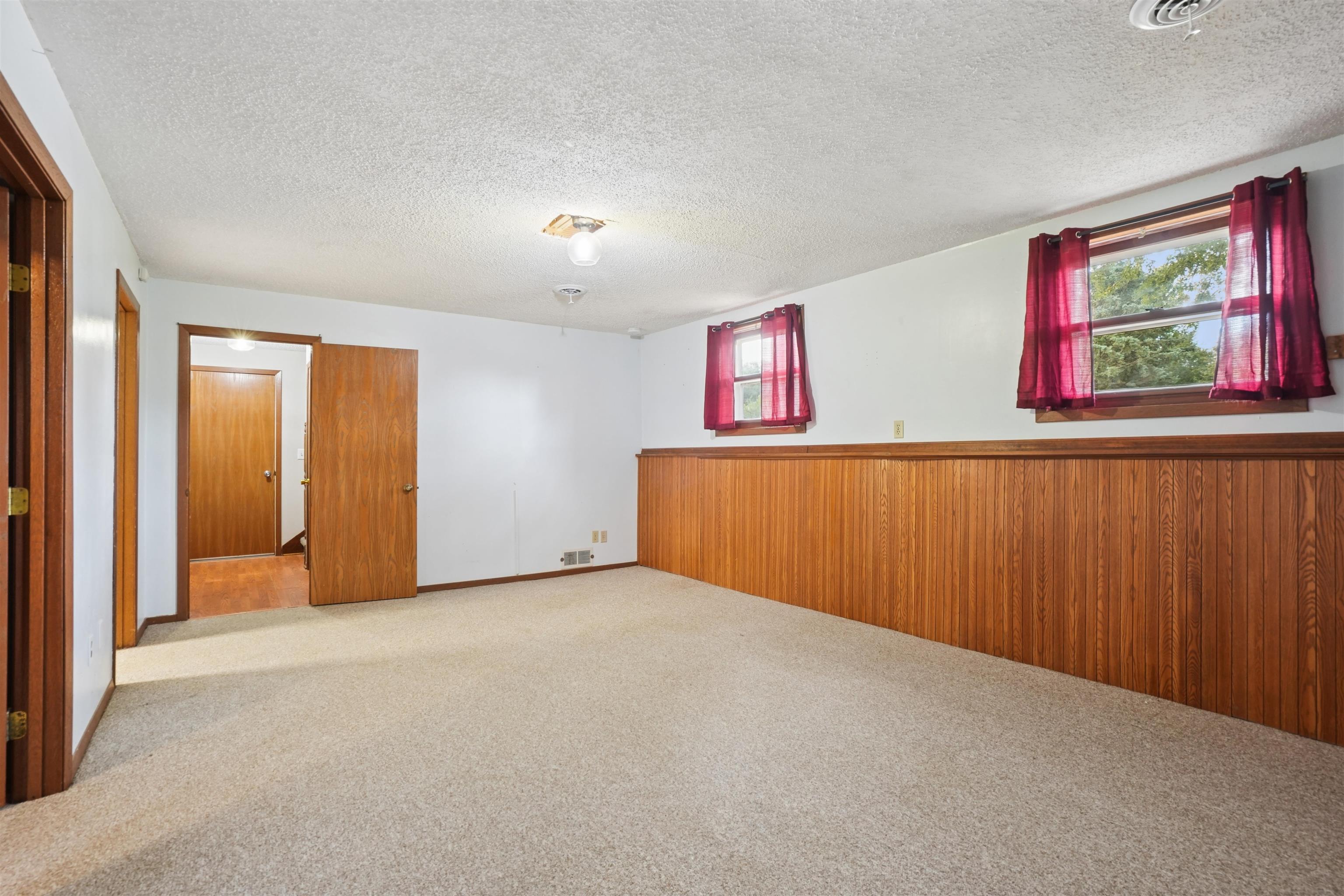 Photo 25 of 975 Hillcrest Circle, Platteville