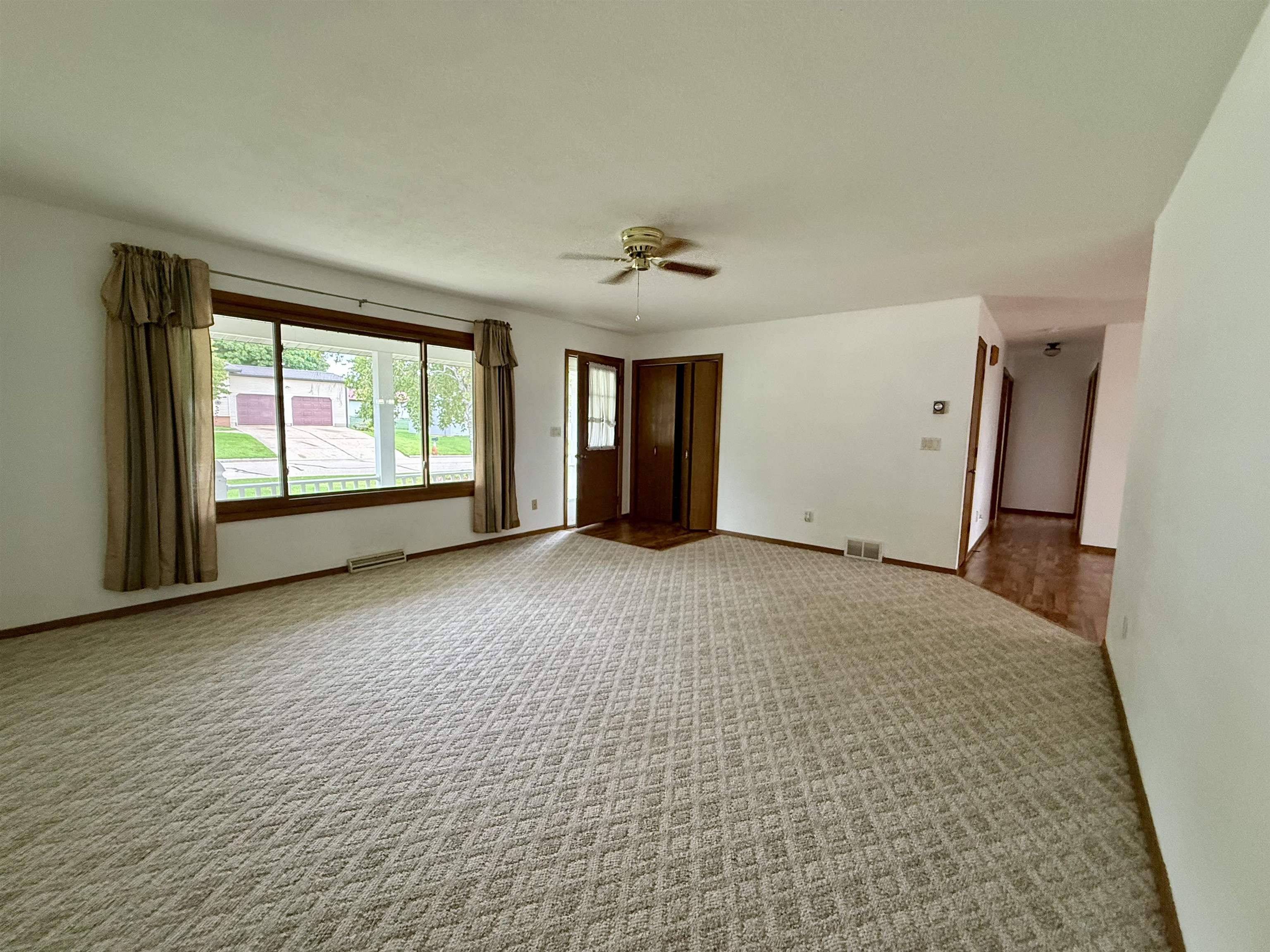 Photo 16 of 307 Benson Street, Cobb