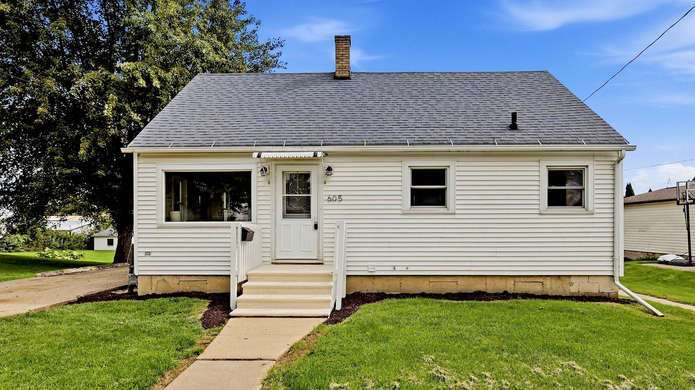 Photo 34 of 605 N Jefferson Street, Lancaster