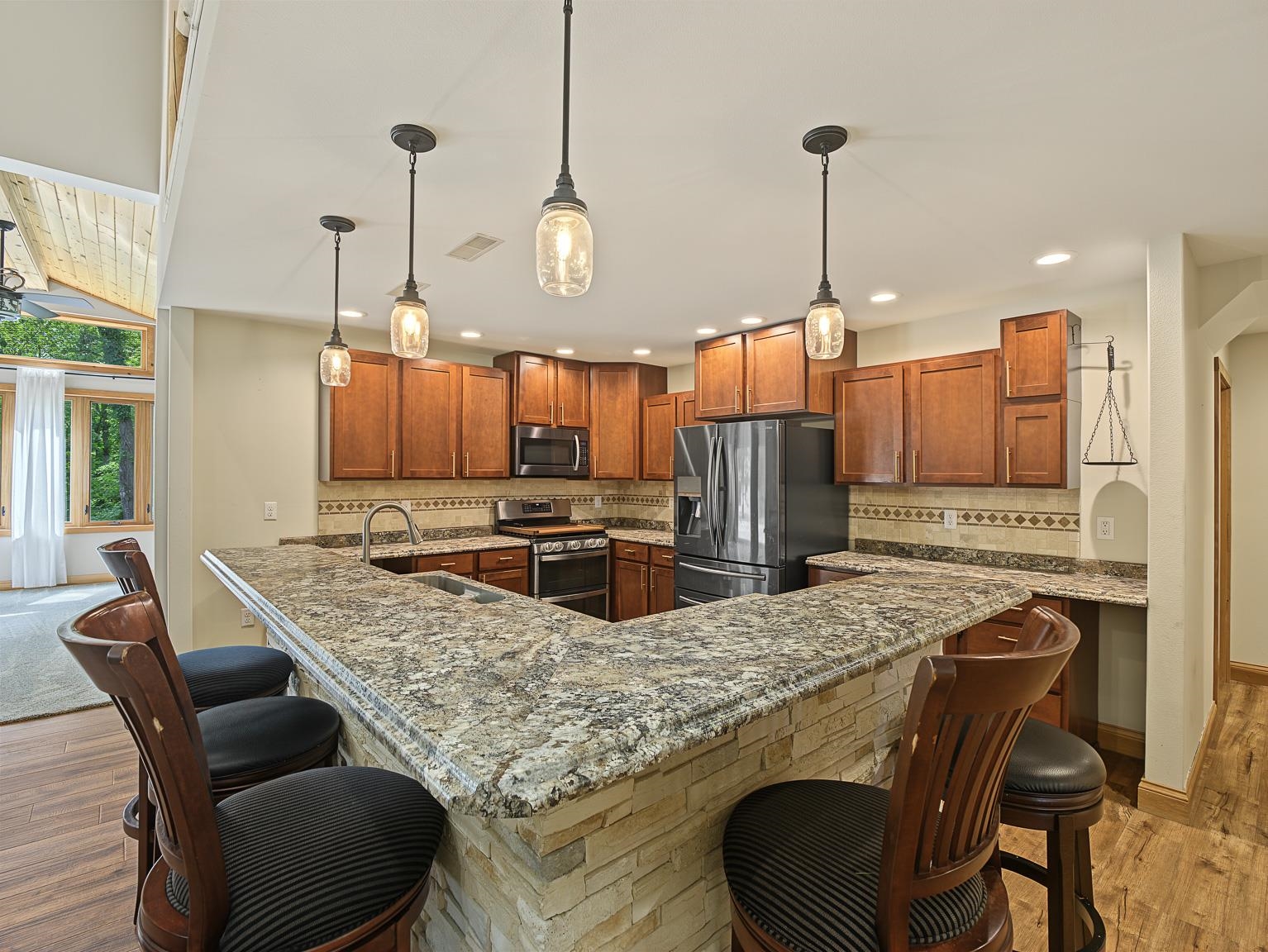 Photo 17 of 11475 Breniger Lane, Fayette