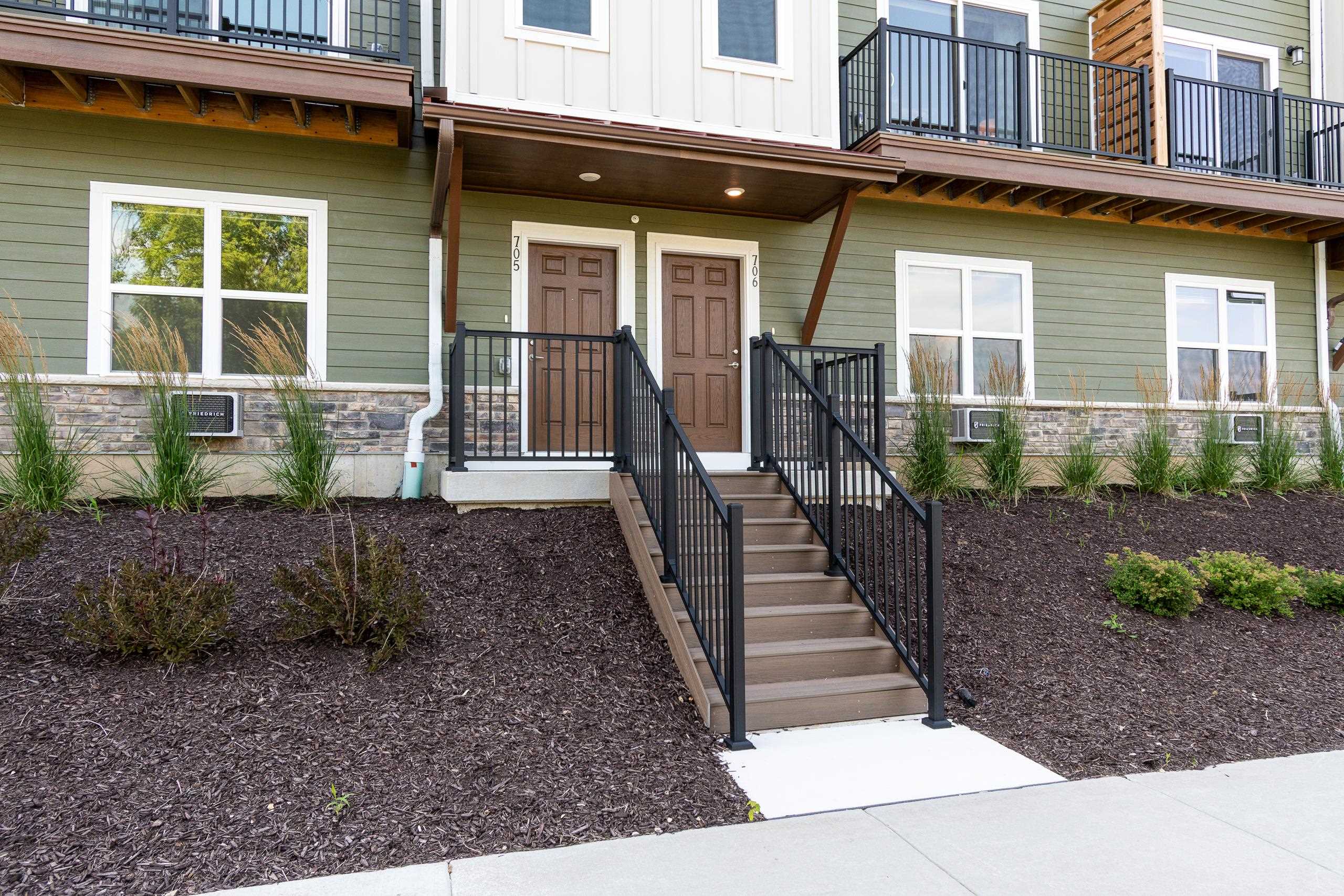 2674 Notre Dame Drive Unit: 703