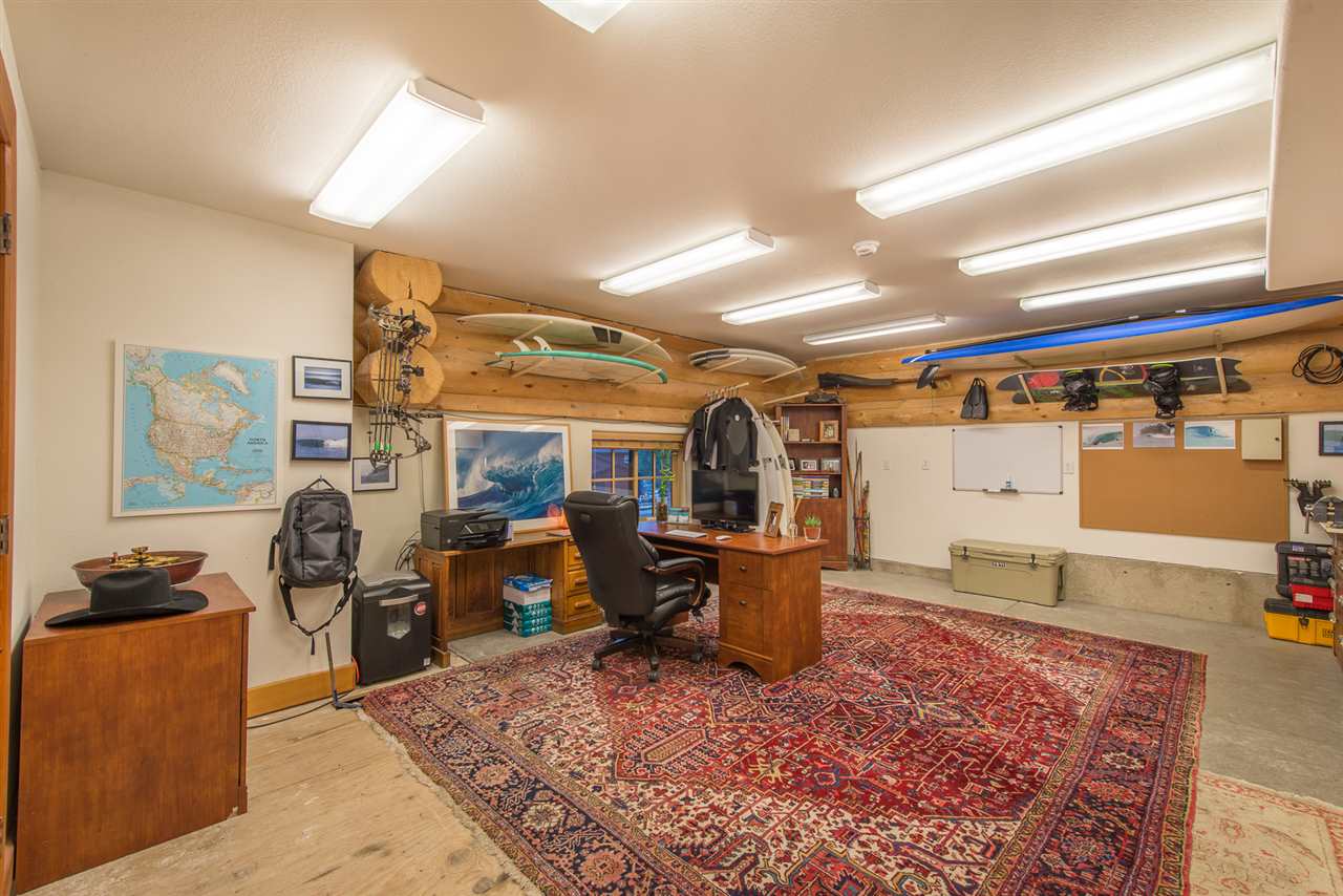 Workshop or office or both! Additional space not included in the square footage!