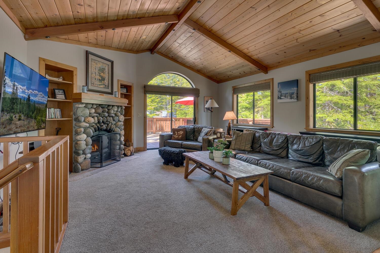 1905 Silver Tip Drive, Tahoe City CA 96145 photo 2
