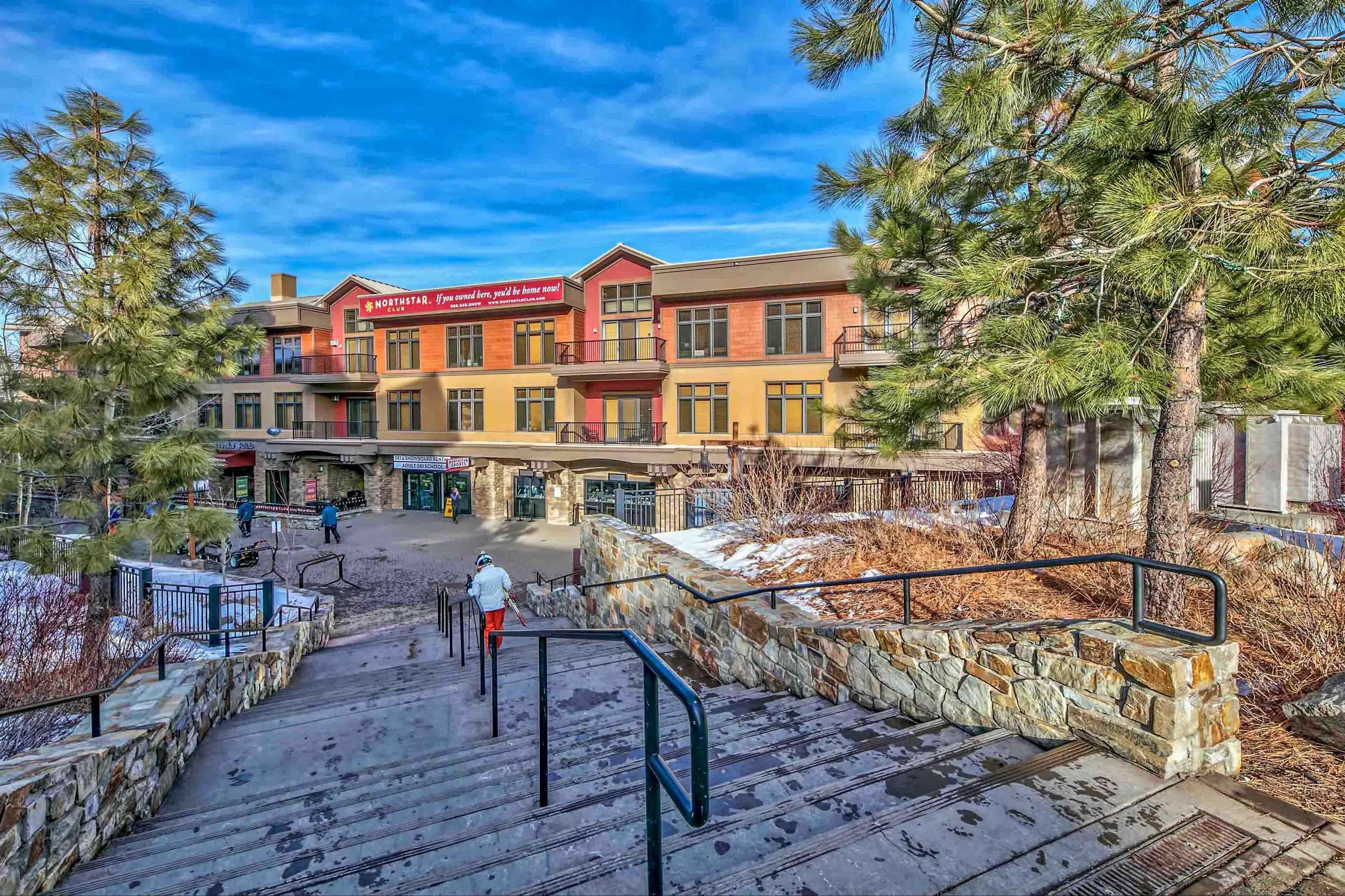 2100 North Village Drive UNIT 202/2, Truckee, CA, 96161