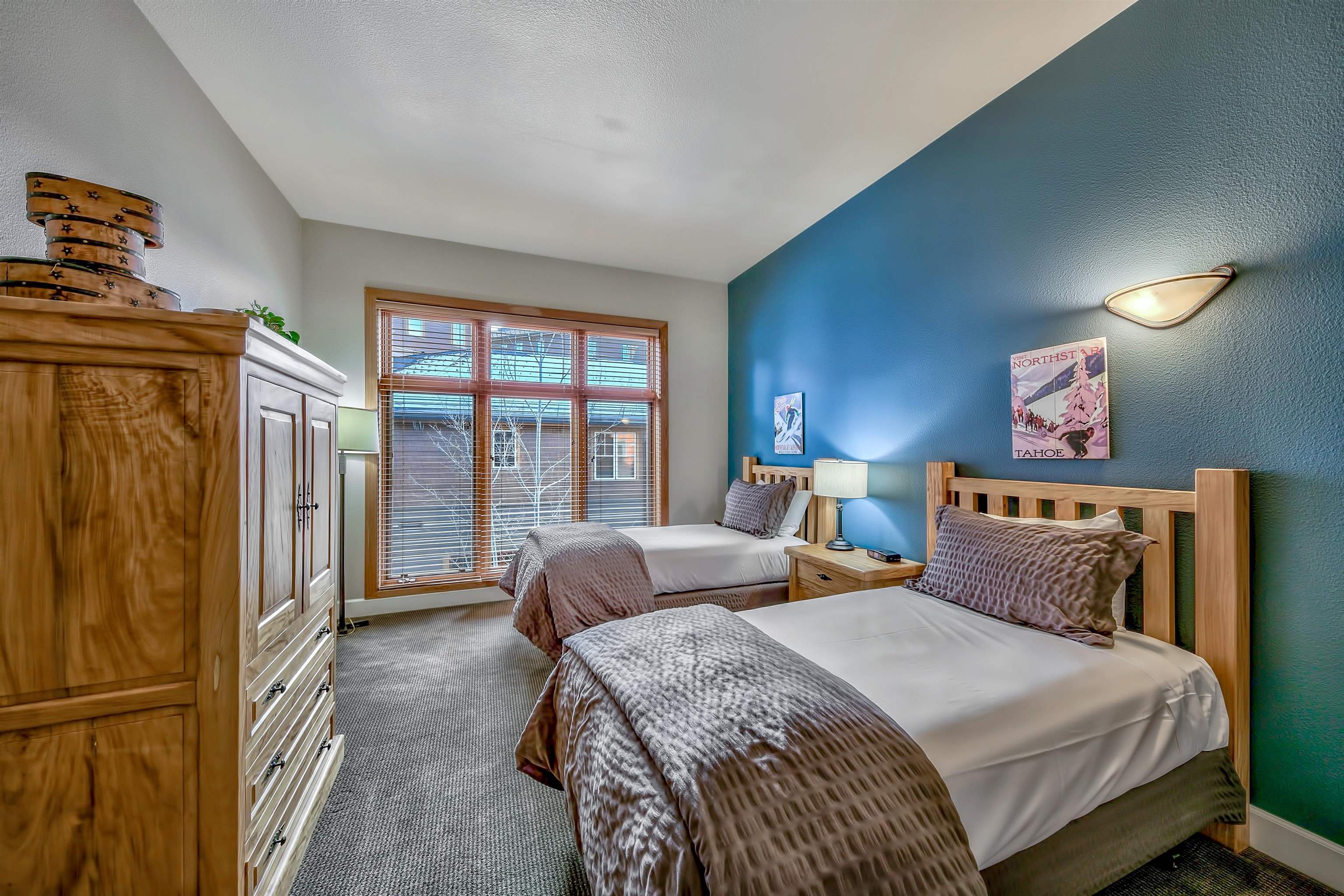 2100 North Village Drive UNIT 202/2, Truckee, CA, 96161
