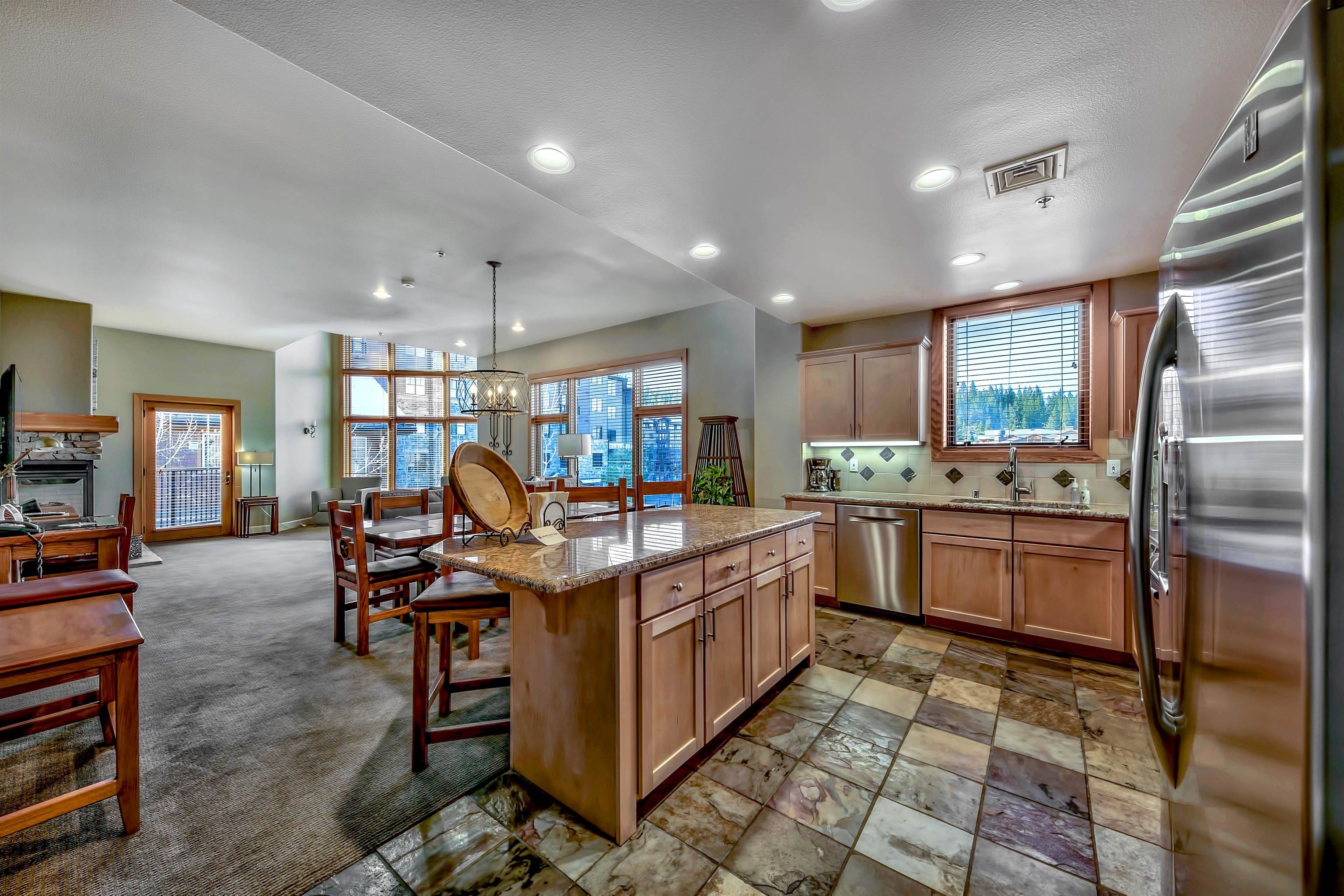 2100 North Village Drive UNIT 202/2, Truckee, CA, 96161