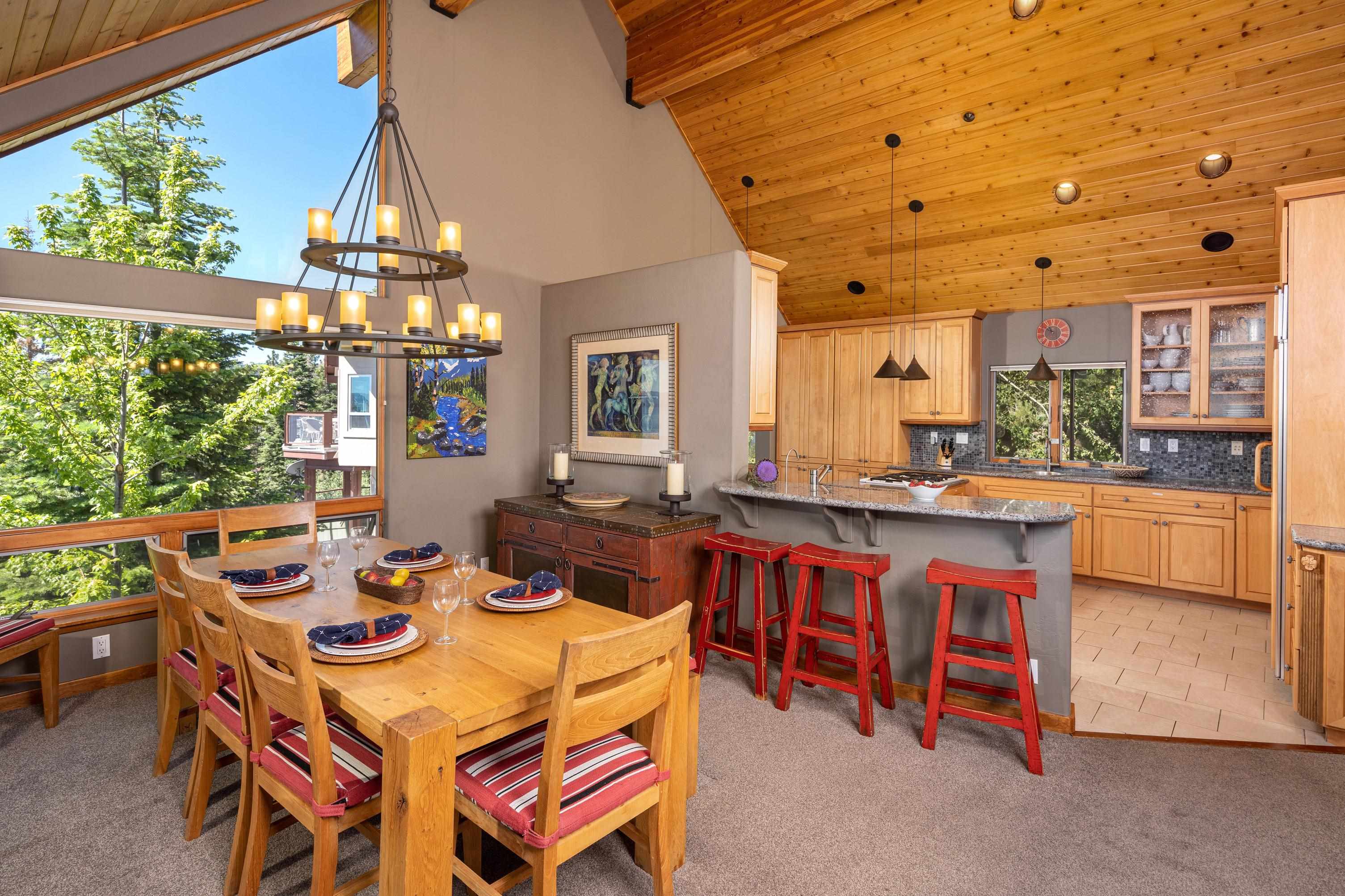 1136 Clearview Court
