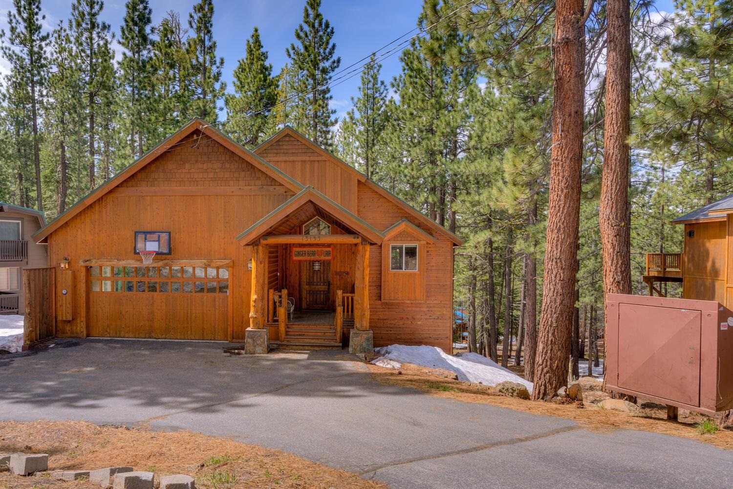 13133 Falcon Point Place, Truckee CA 96161 photo 2